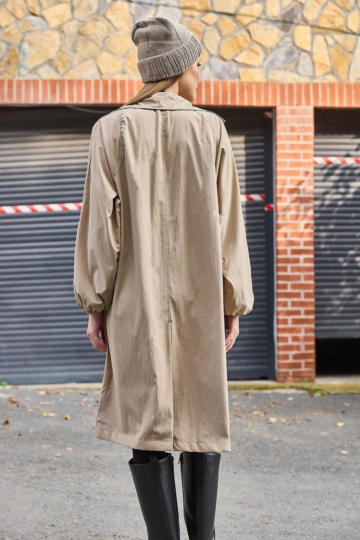 Bej Oversize Düğmeli Trençkot