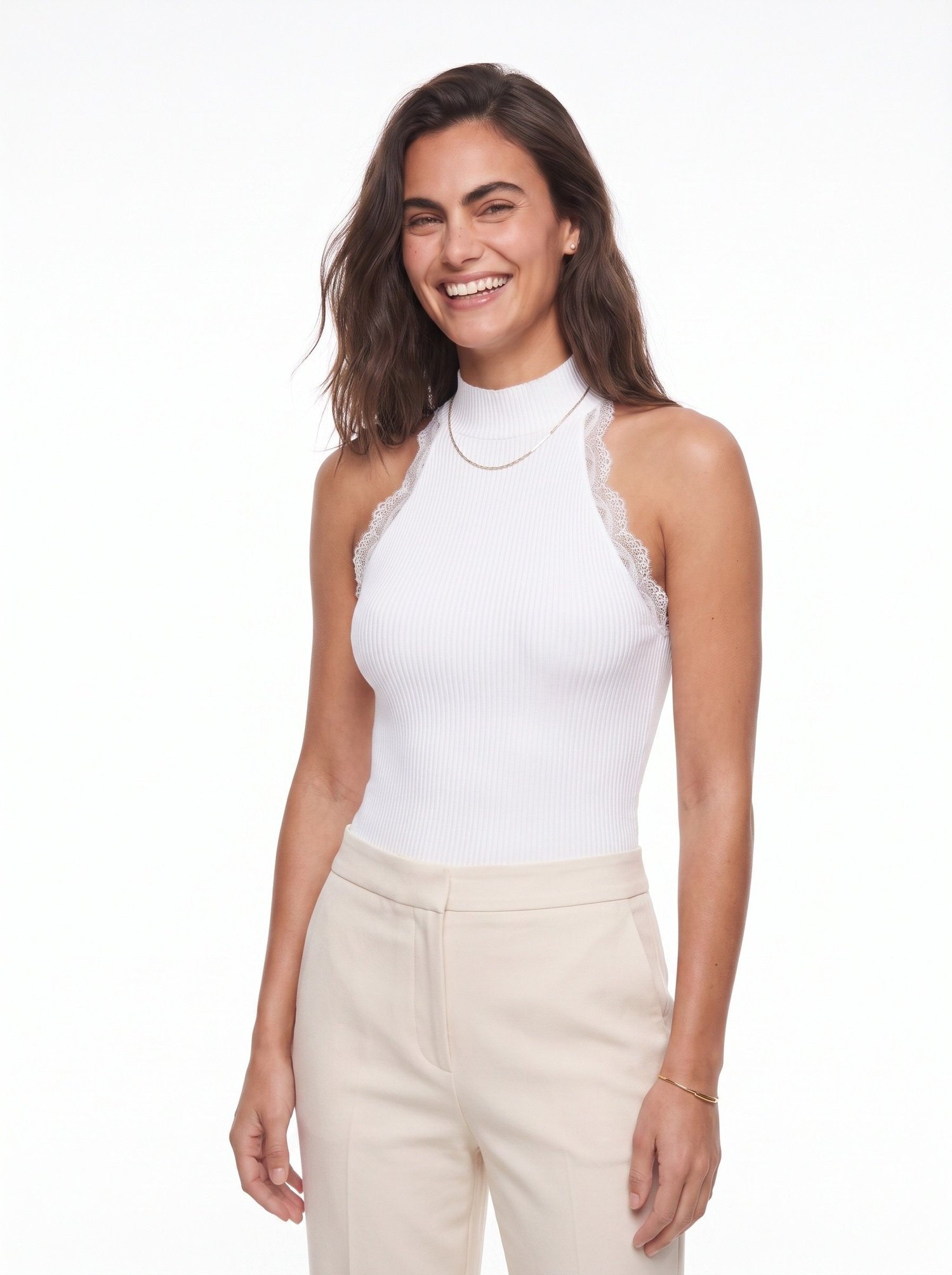 Beyaz Dantelli Halter Yaka Bluz