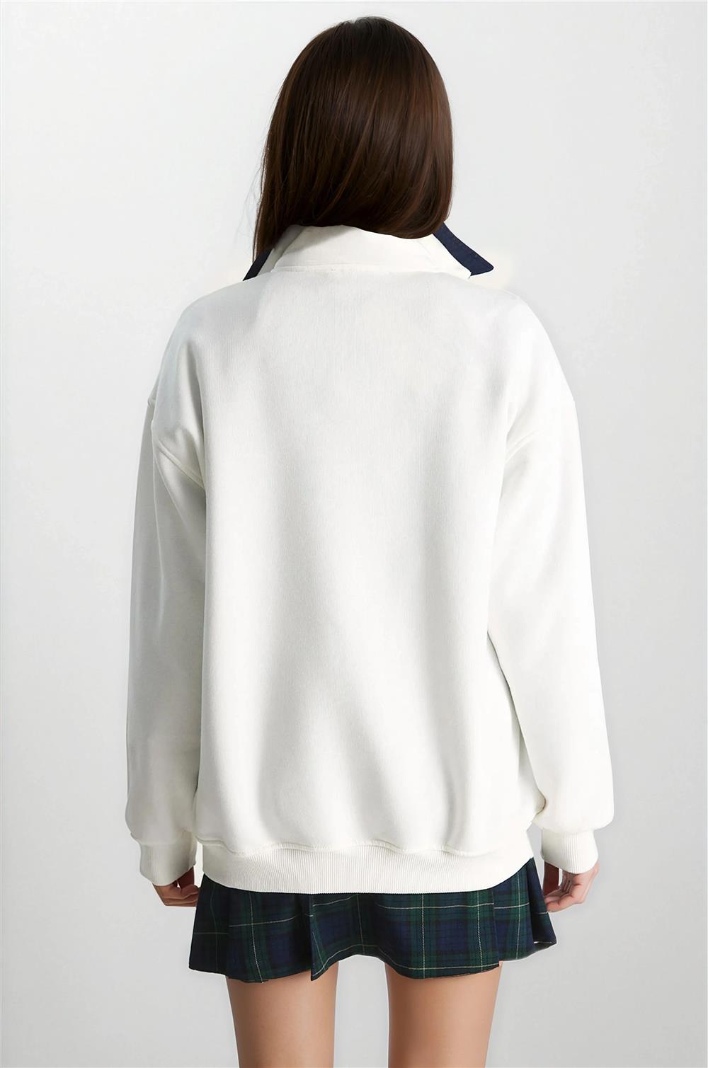 Beyaz Fermuarlı Sweatshirt