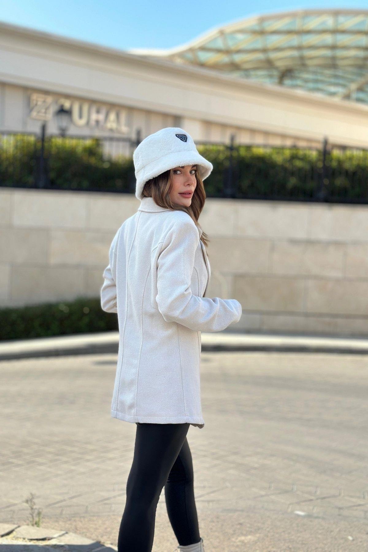 beyaz-fitilli-blazer-ceket-c-8b1d.jpg