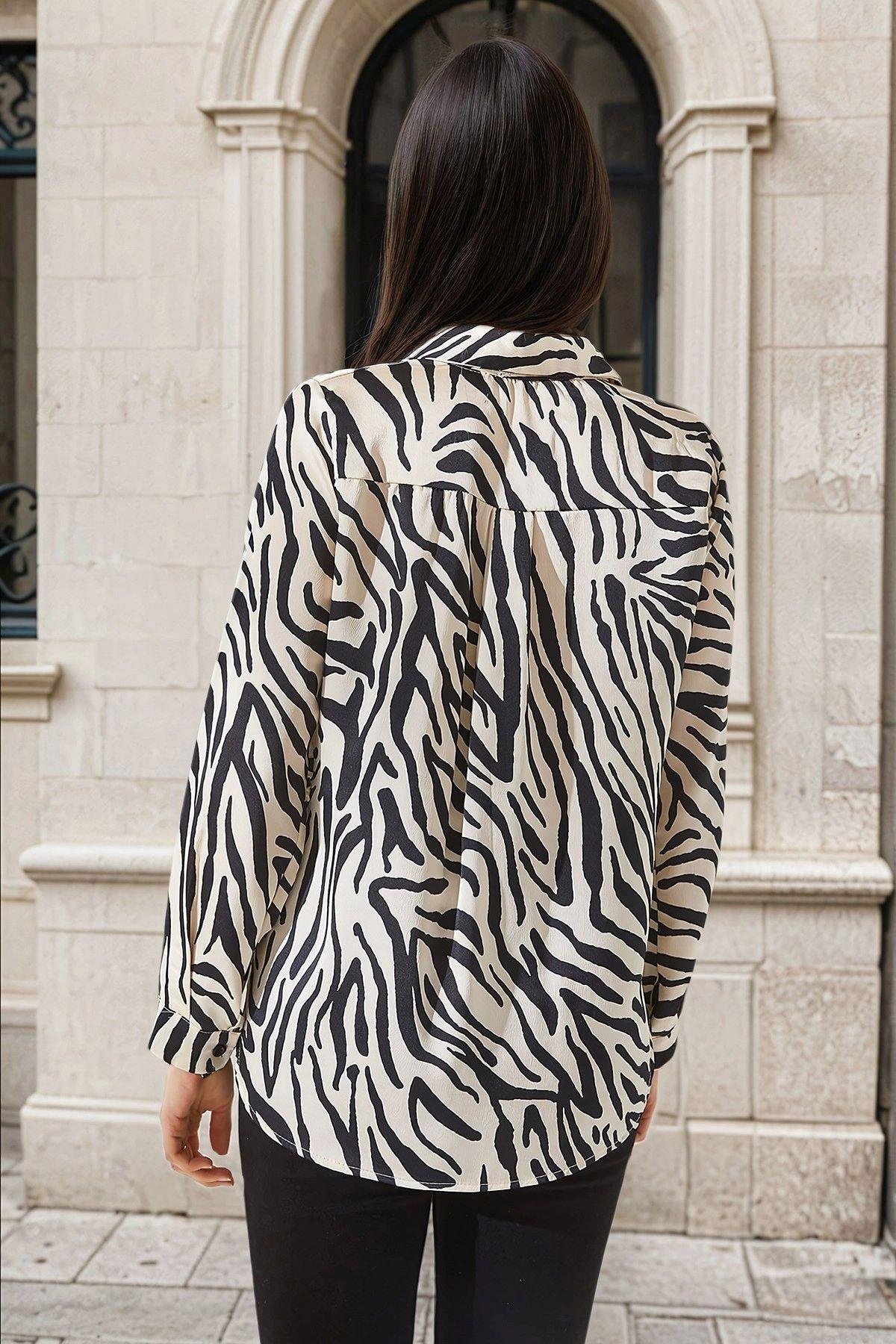 beyaz-zebra-rahat-gomlek-7-4580.jpg
