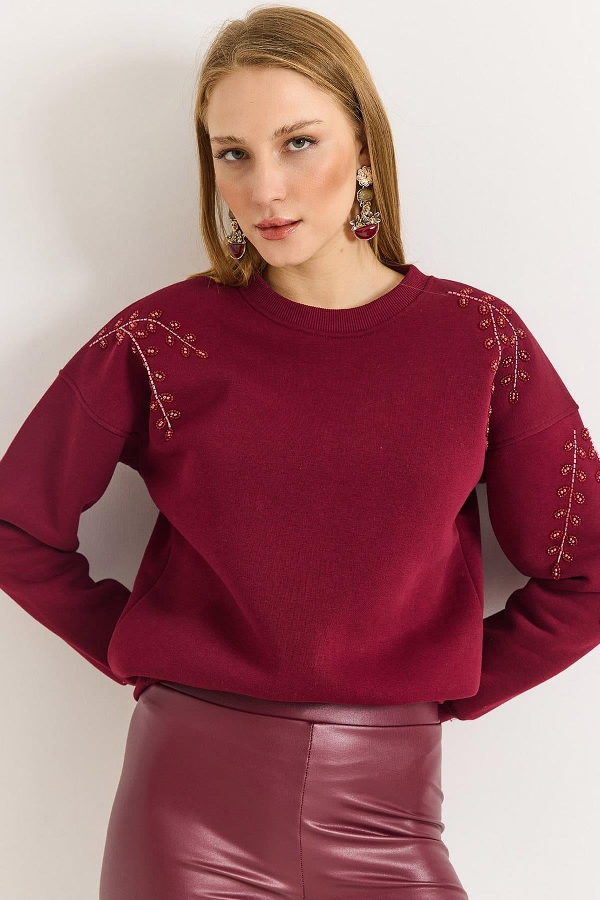 Bordo Boncuk İşlemeli Sweatshirt