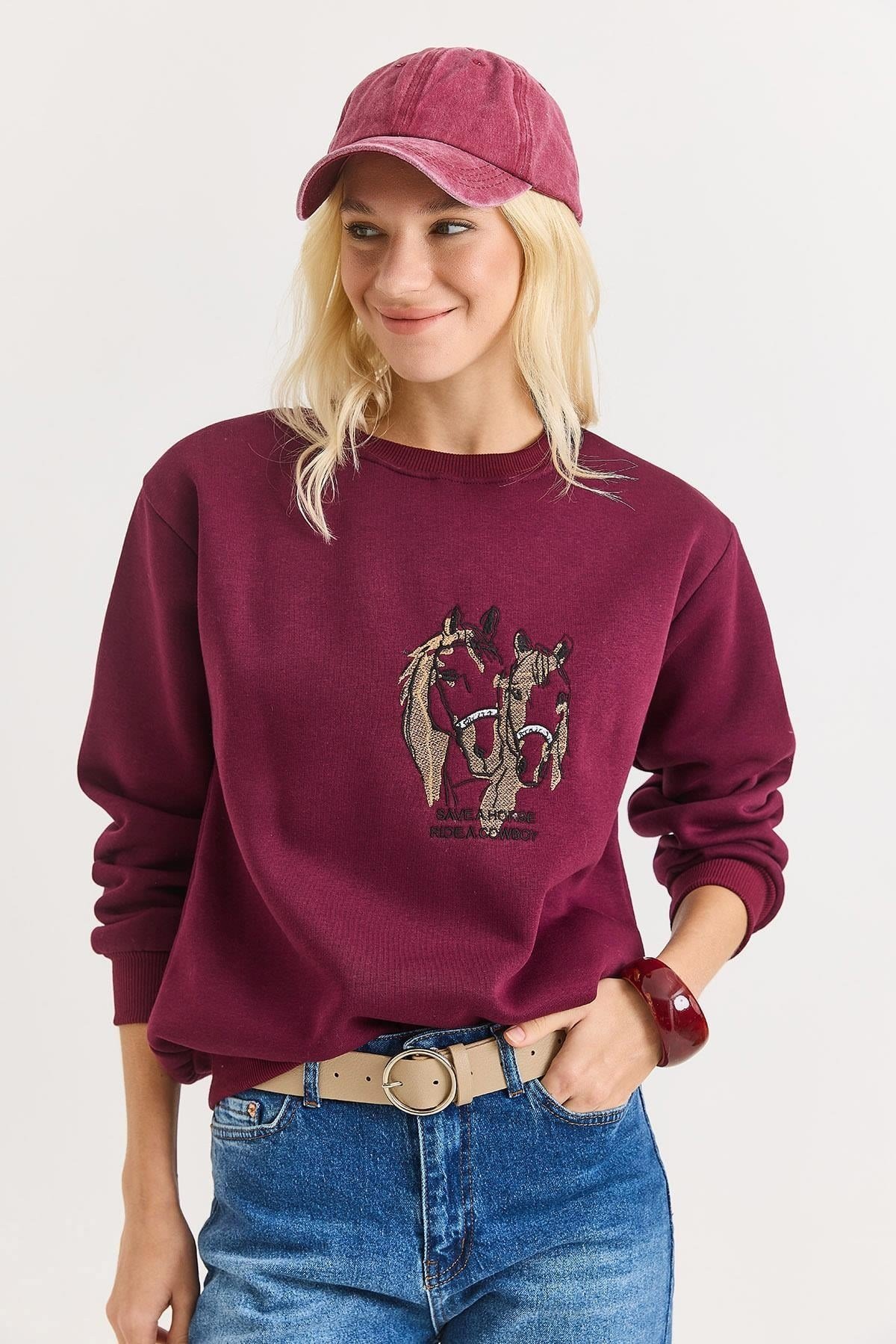 Bordo Nakışlı Üç İplik Sweatshirt