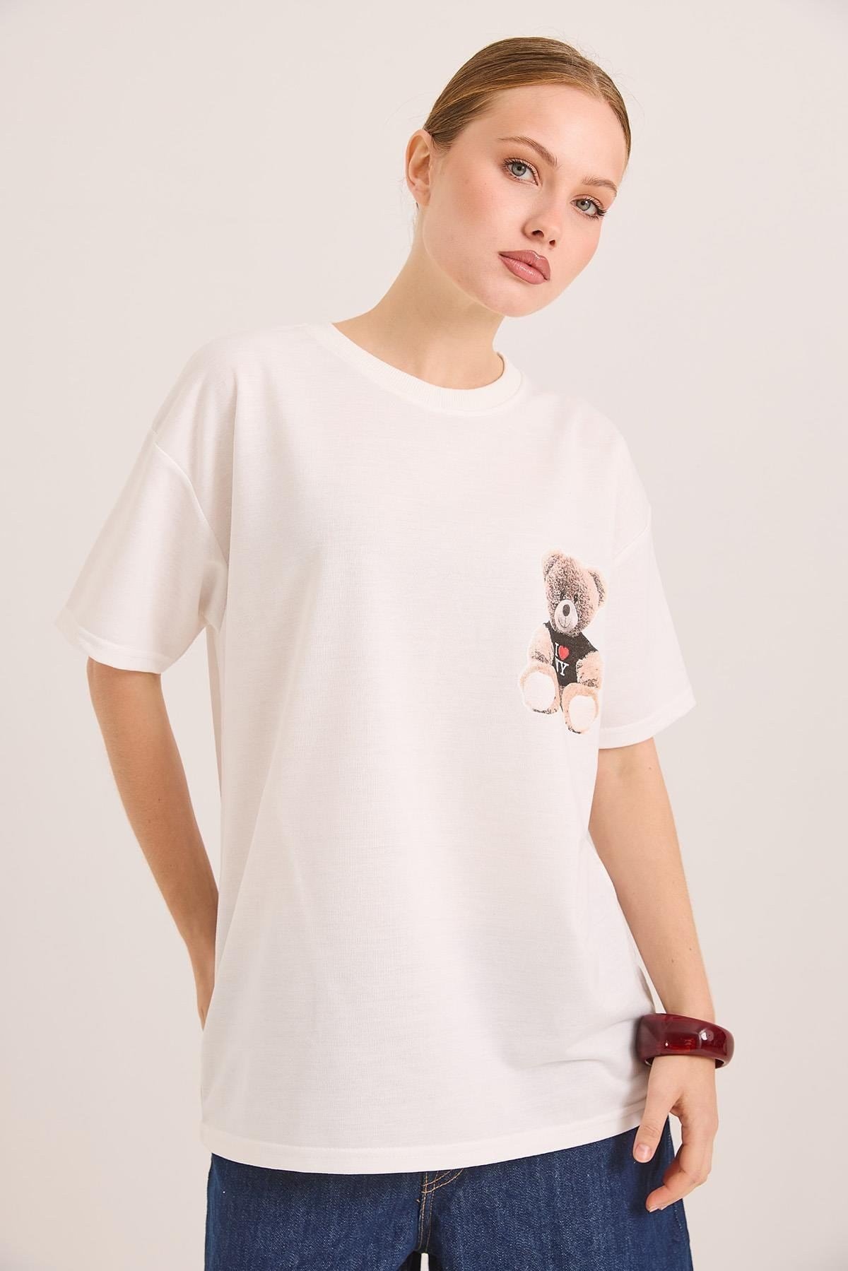 Ekru Baskılı Oversize Örme Tişört