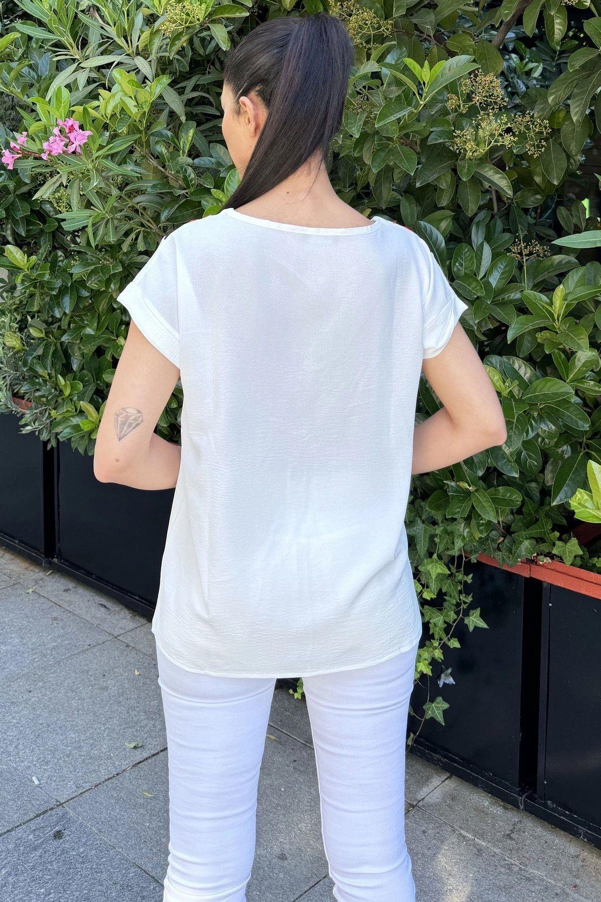 ekru-color-block-t-shirt-07b70f.jpg