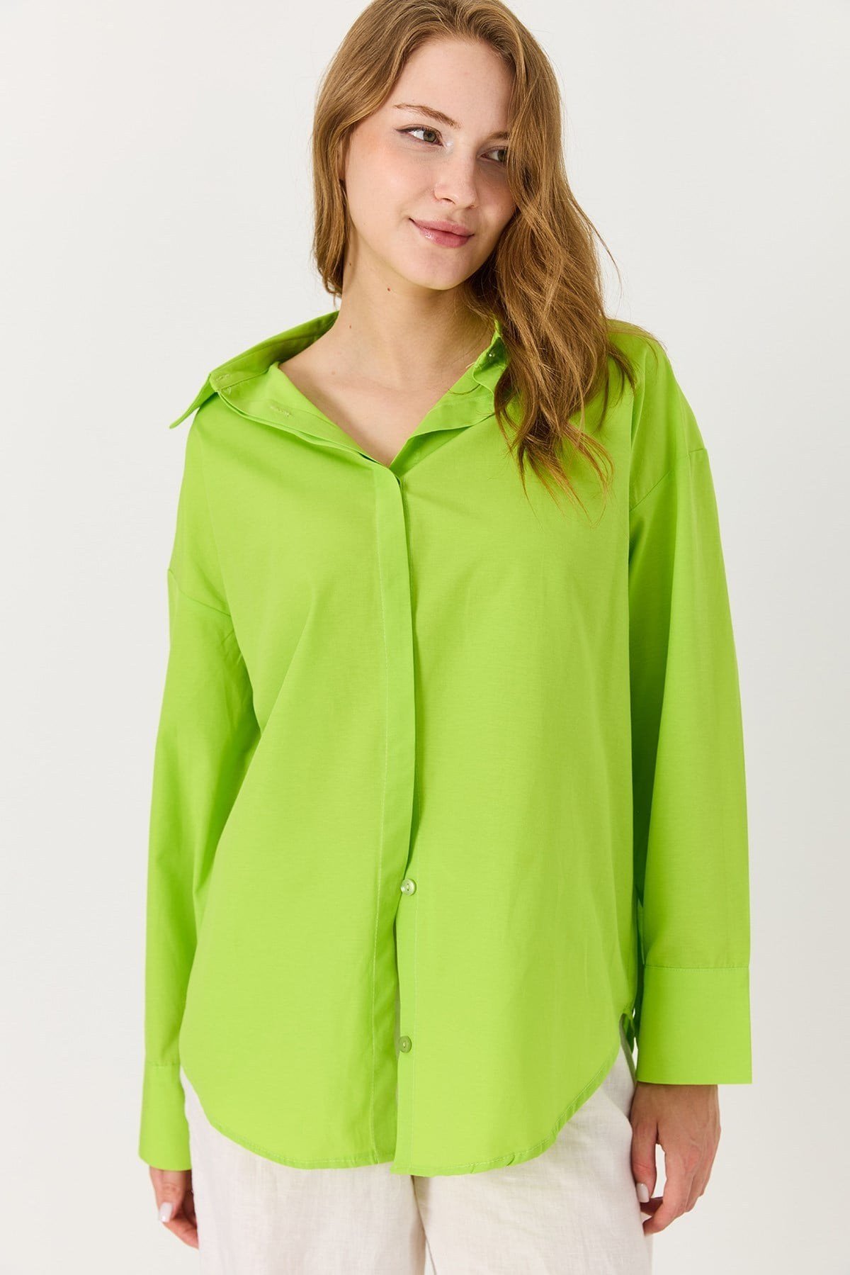 Fıstık Yeşili Oversize Basic Gömlek