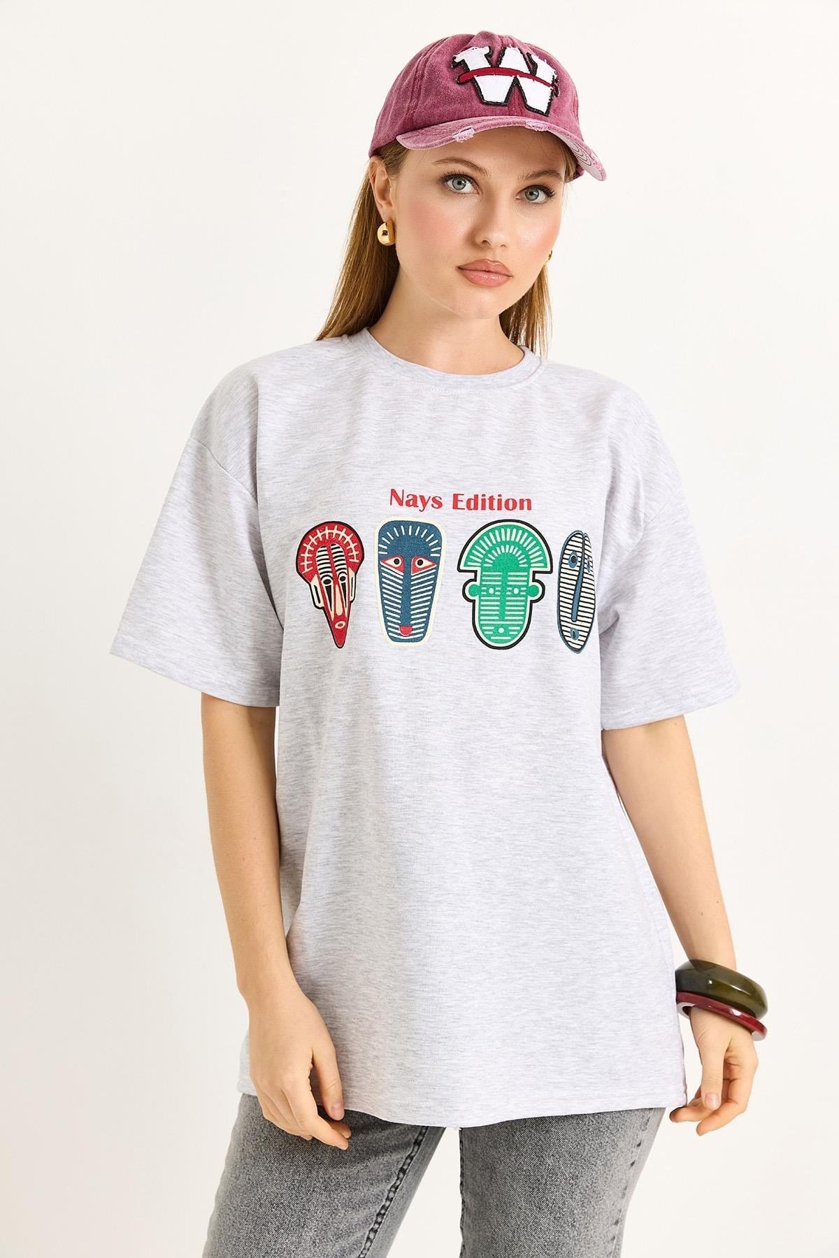 Gri Baskılı Oversize Tişört