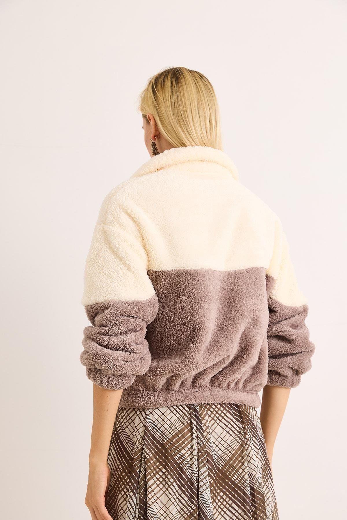 Gri Fermuarlı Polar Sweatshirt