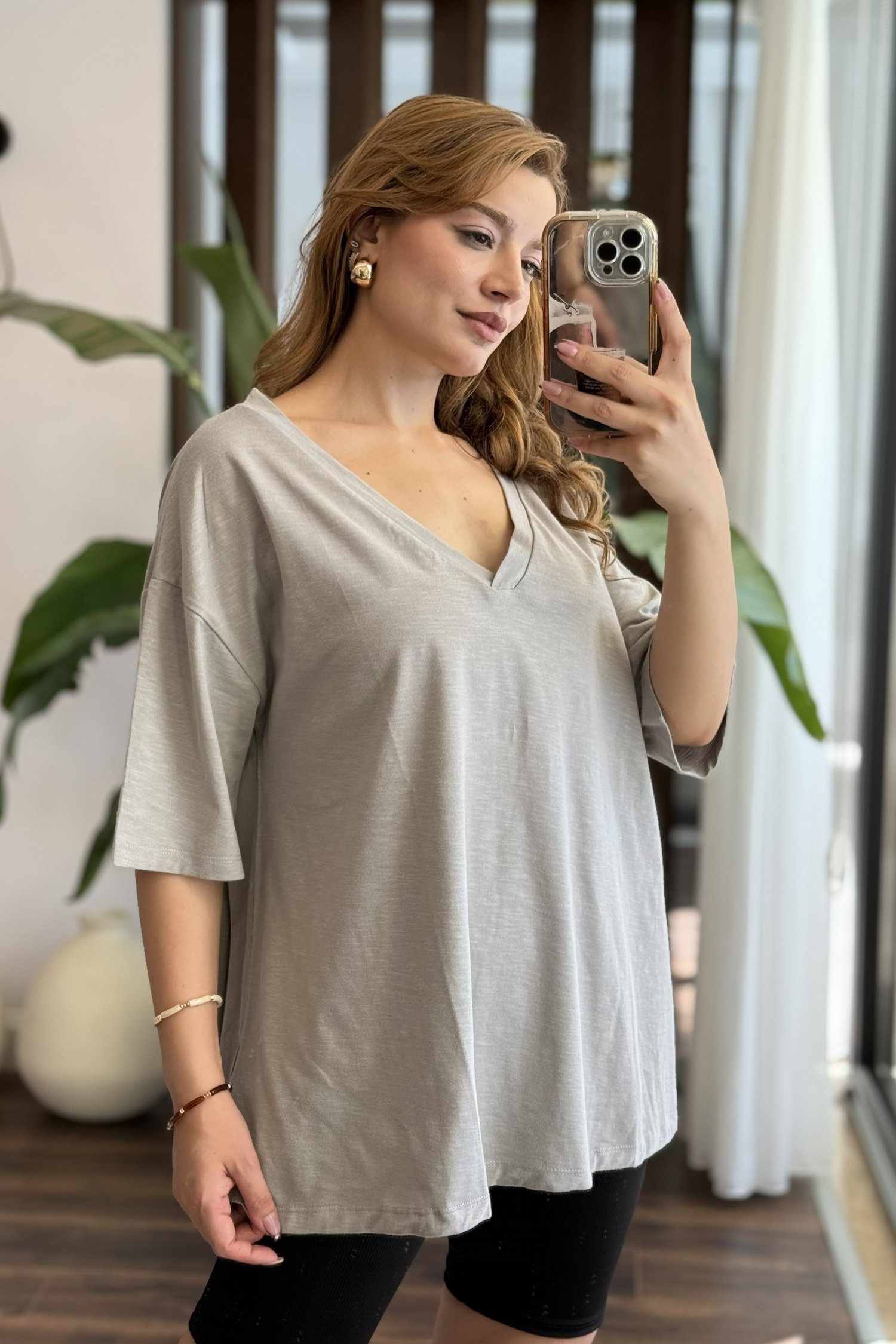 Gri V Yaka Oversize Tişört