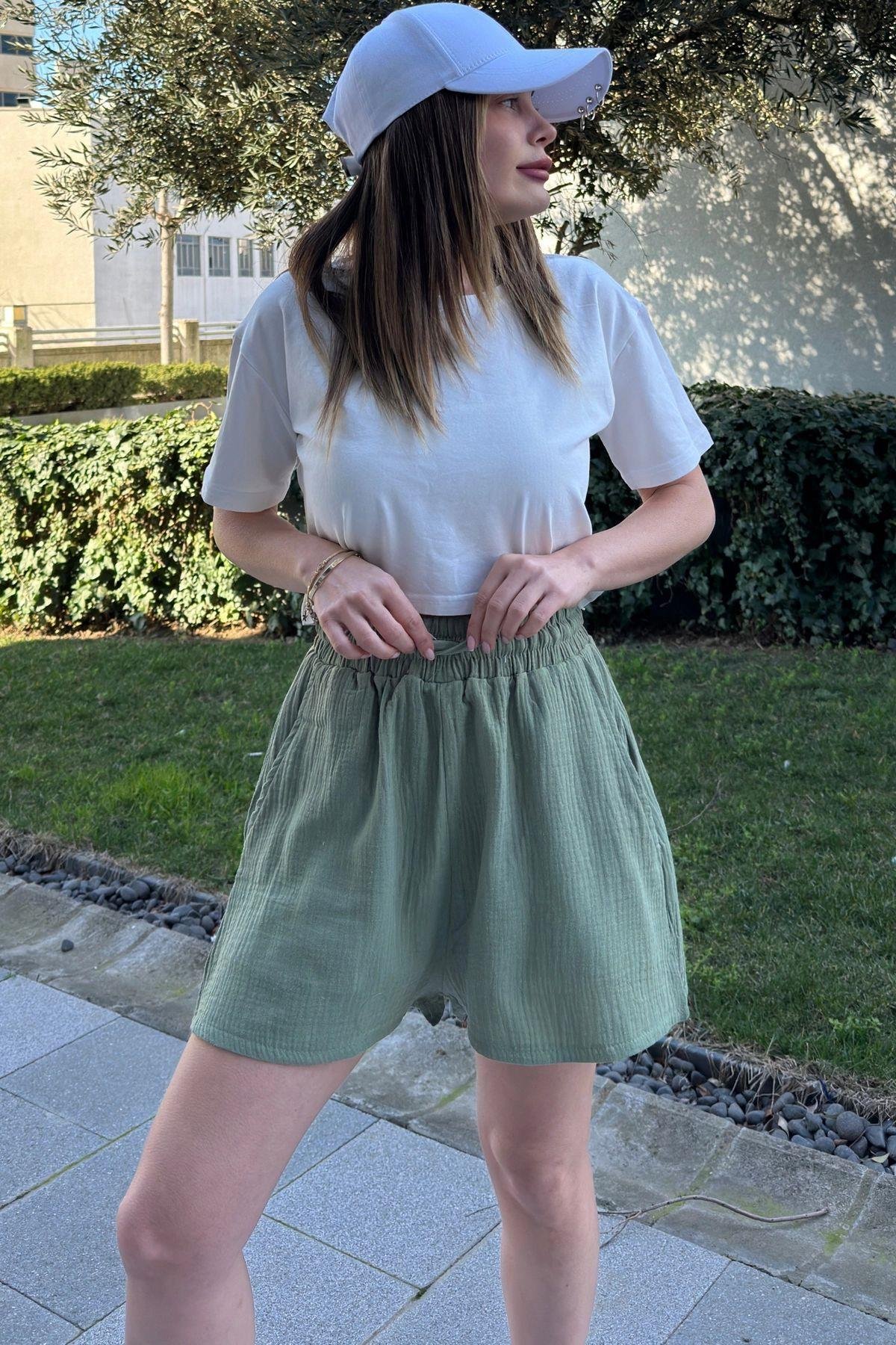 haki-salas-muslin-sort-fe066a.jpg