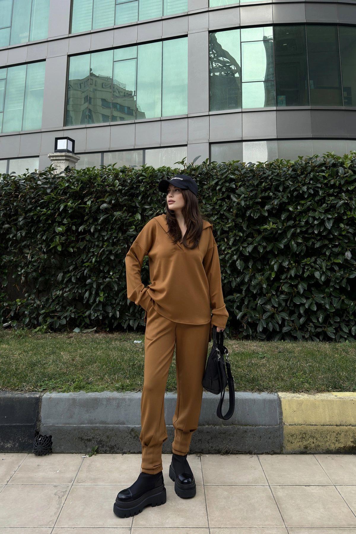 kahve-scuba-salas-sweatshirt-d2e7f4.jpg