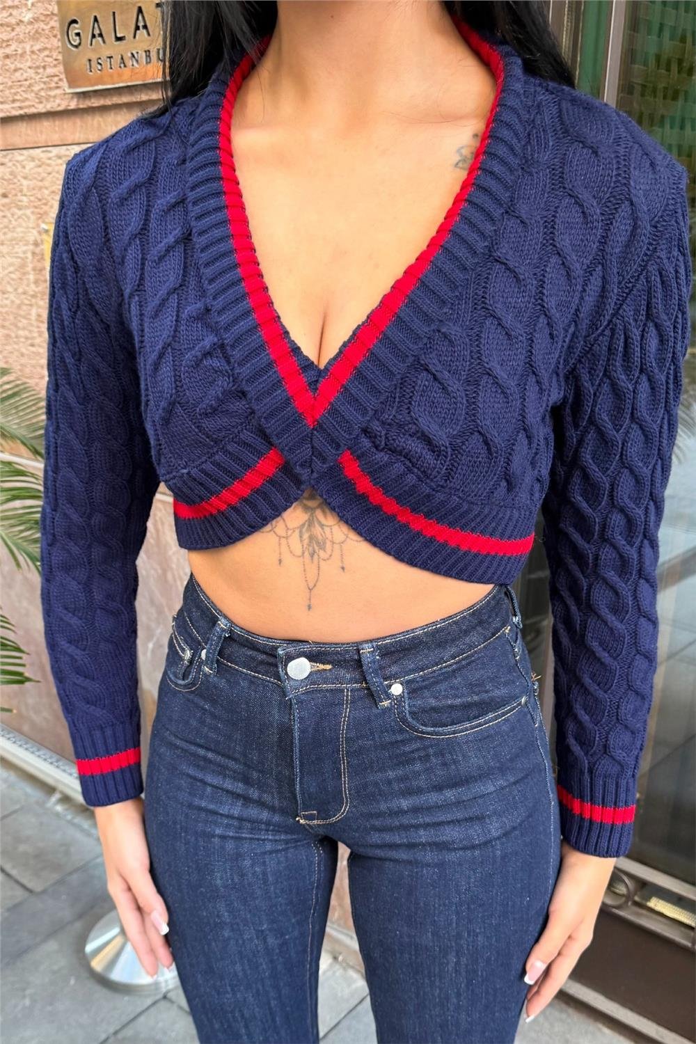 LACI KROP CAPRAZ TRIKO HIRKA