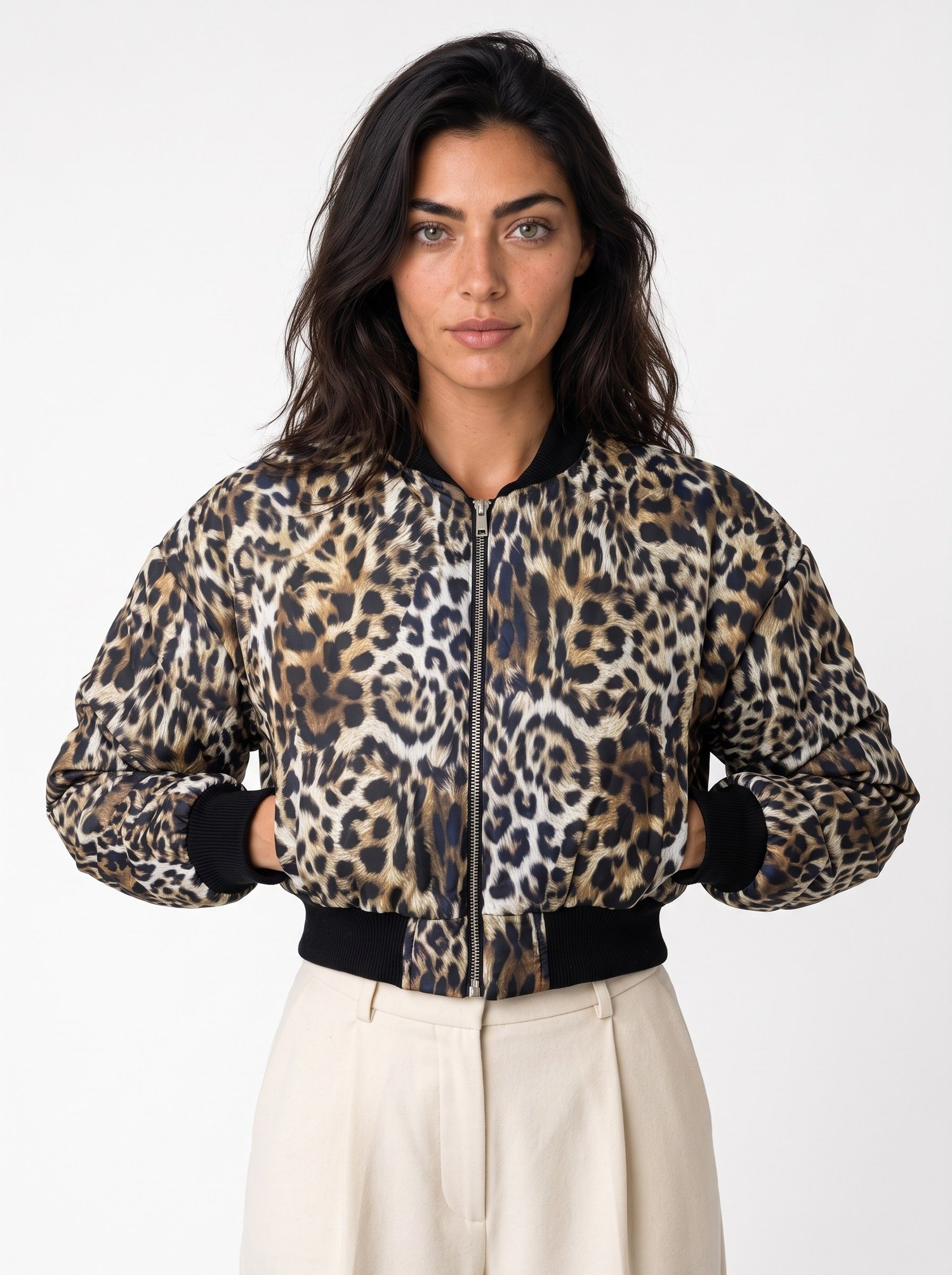 Leopar Desenli Crop Şişme Mont