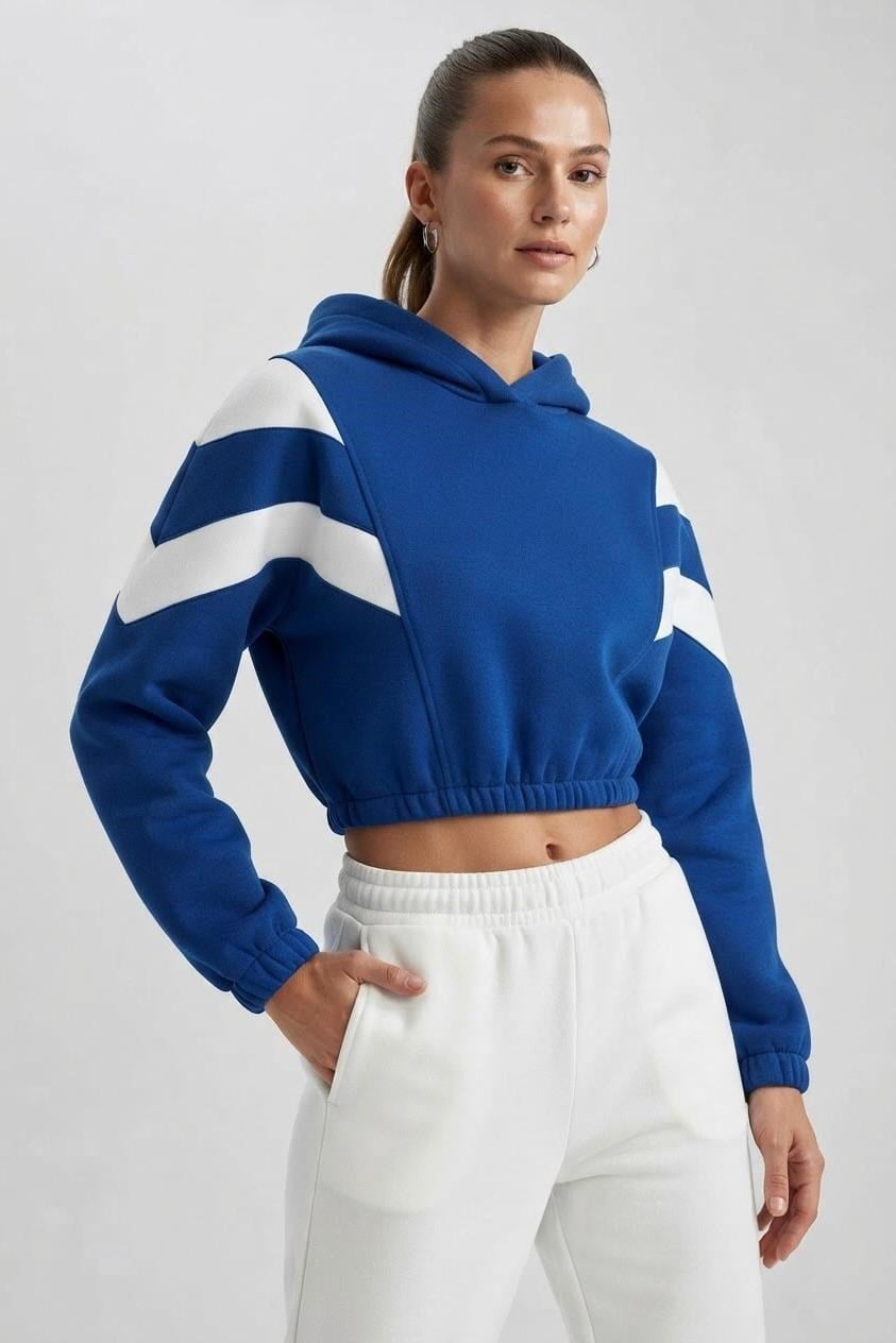 Mavi Şerit Detaylı Kapüşonlu Sweatshirt