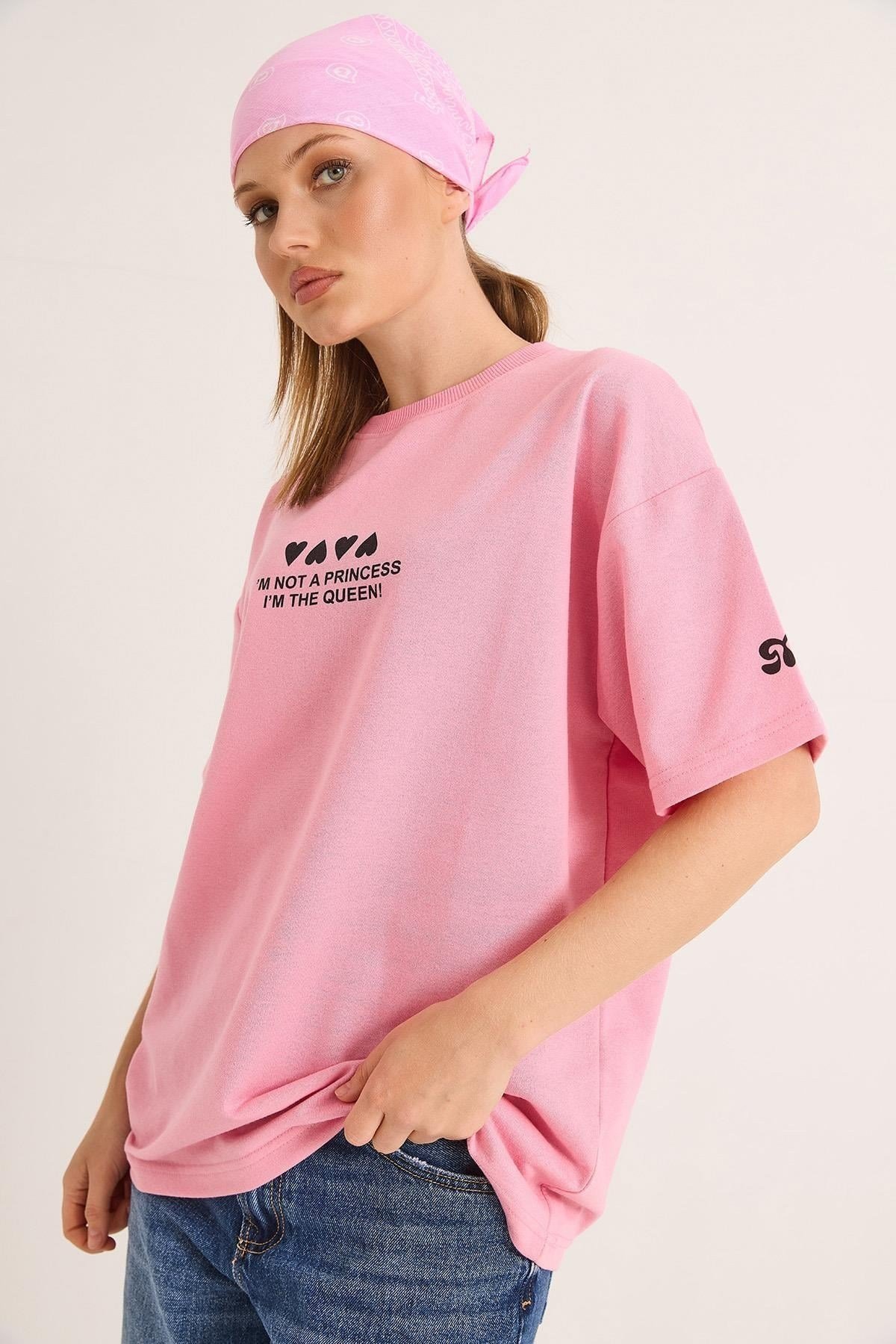 Pembe Baskılı Oversize Tişört