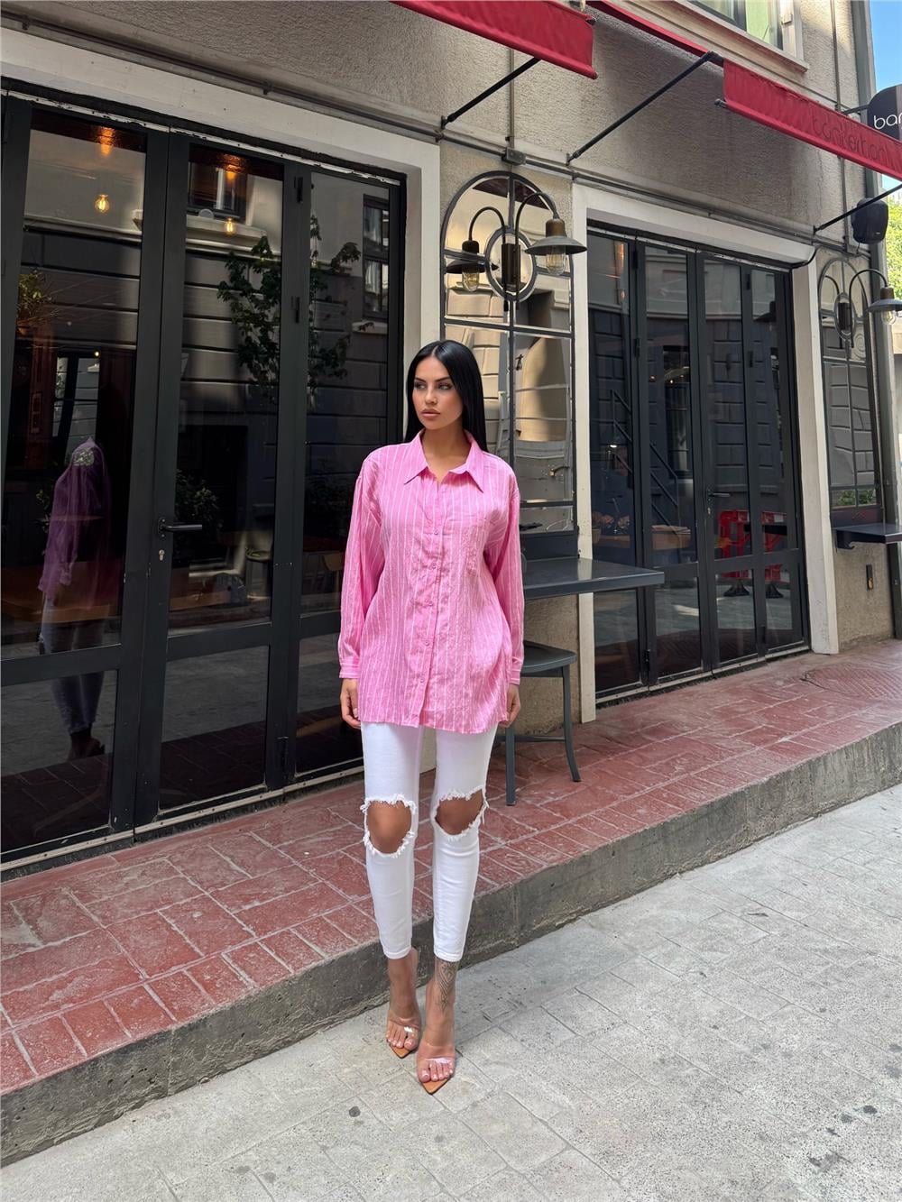 Pembe Çizgili Oversize Düğmeli Gömlek