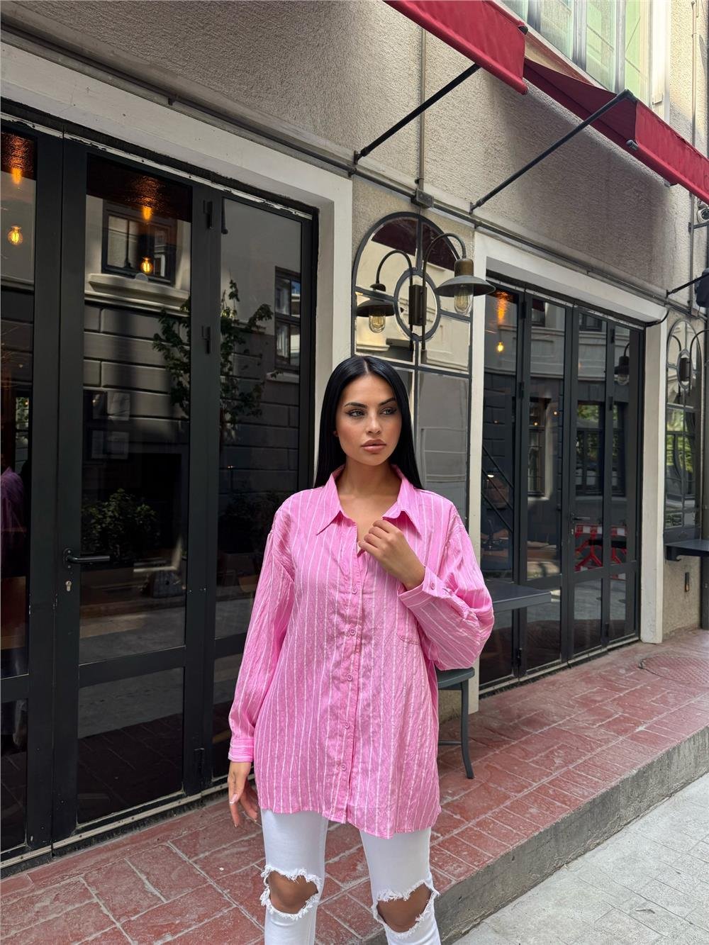 Pembe Çizgili Oversize Düğmeli Gömlek