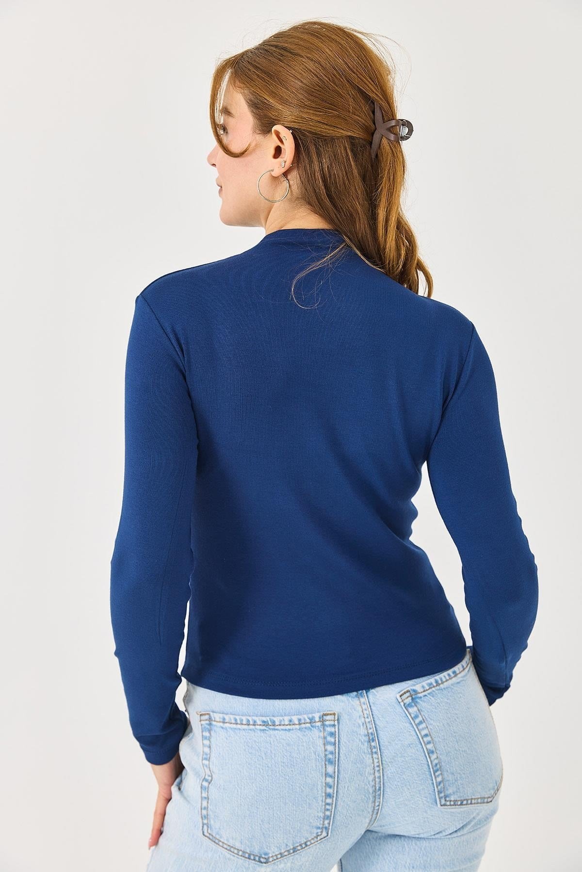 Saks Boğazlı Kaşmir Bluz