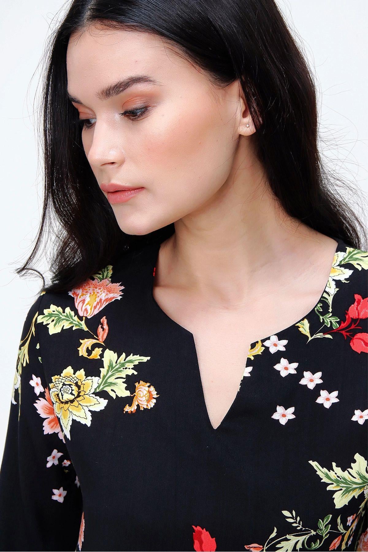 siyah-cicekli-regular-bluz-52a-c4.jpg