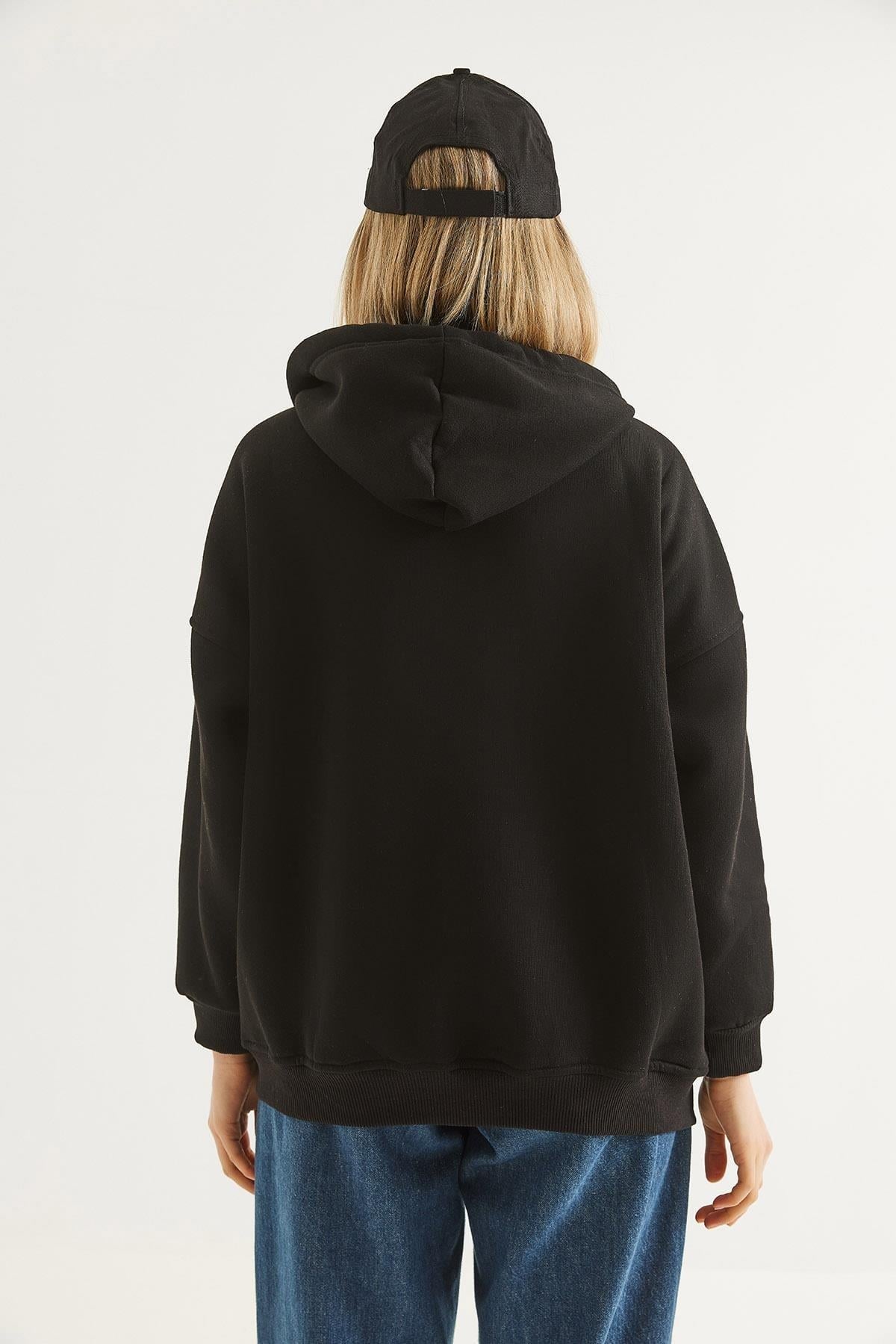 Siyah Fermuarlı Oversize Şardonlu Sweatshirt