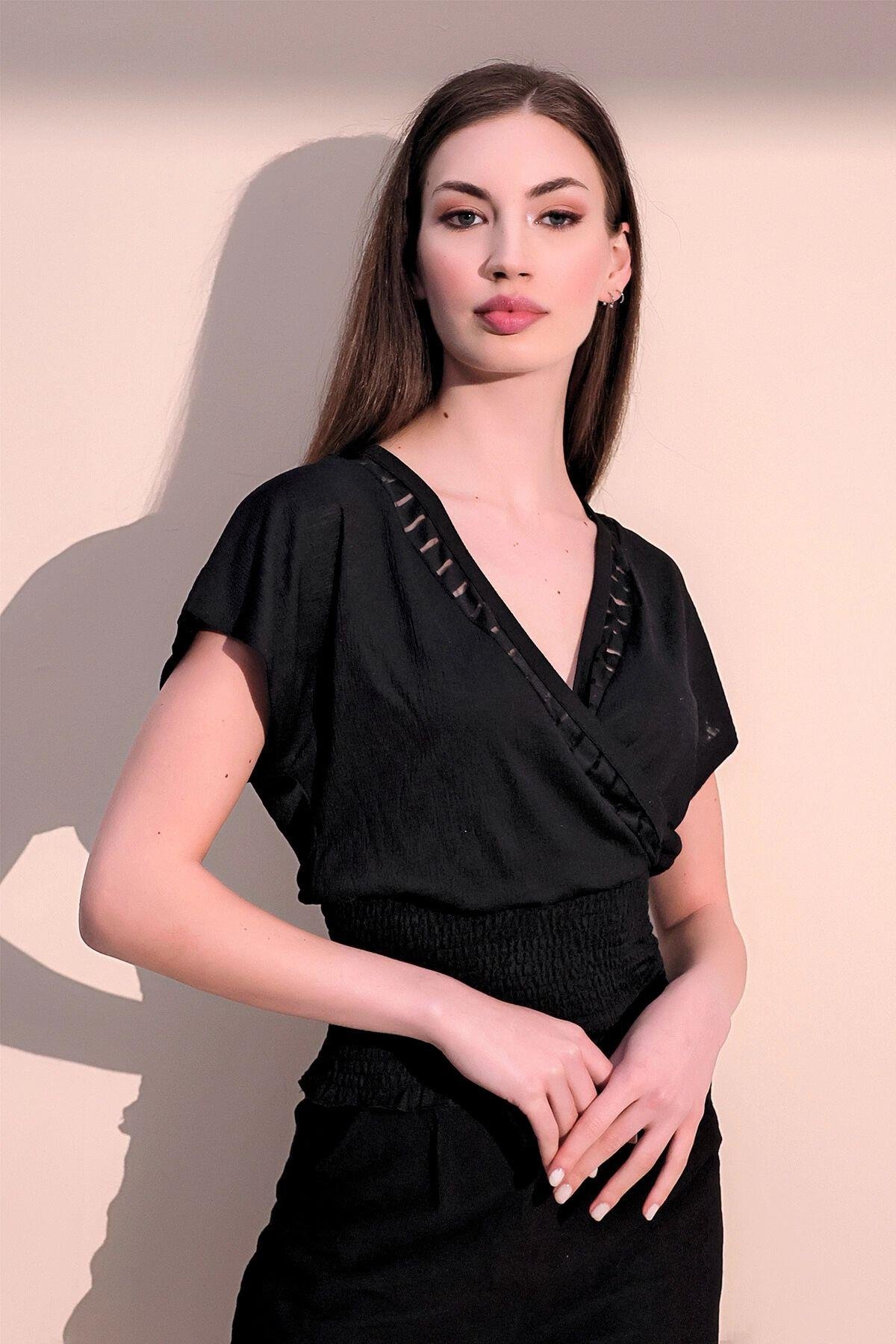 siyah-gipeli-crop-bluz-07-41a.jpg