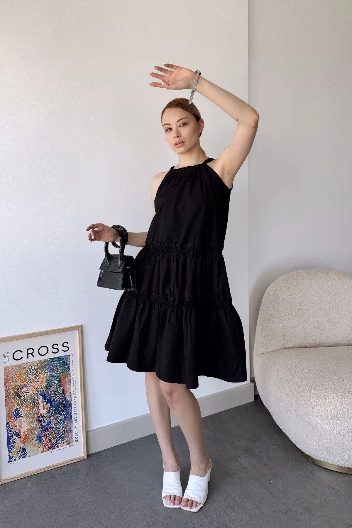 siyah-halter-midi-elbise-9a3aa7.jpg
