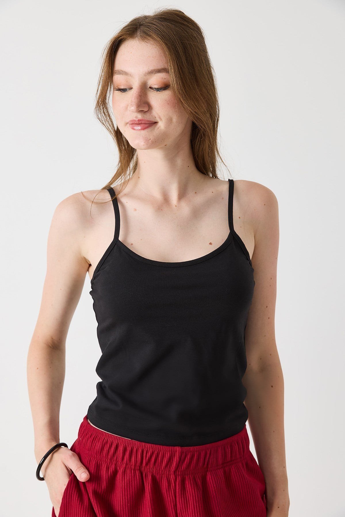 Siyah İnce Askılı Crop Bluz