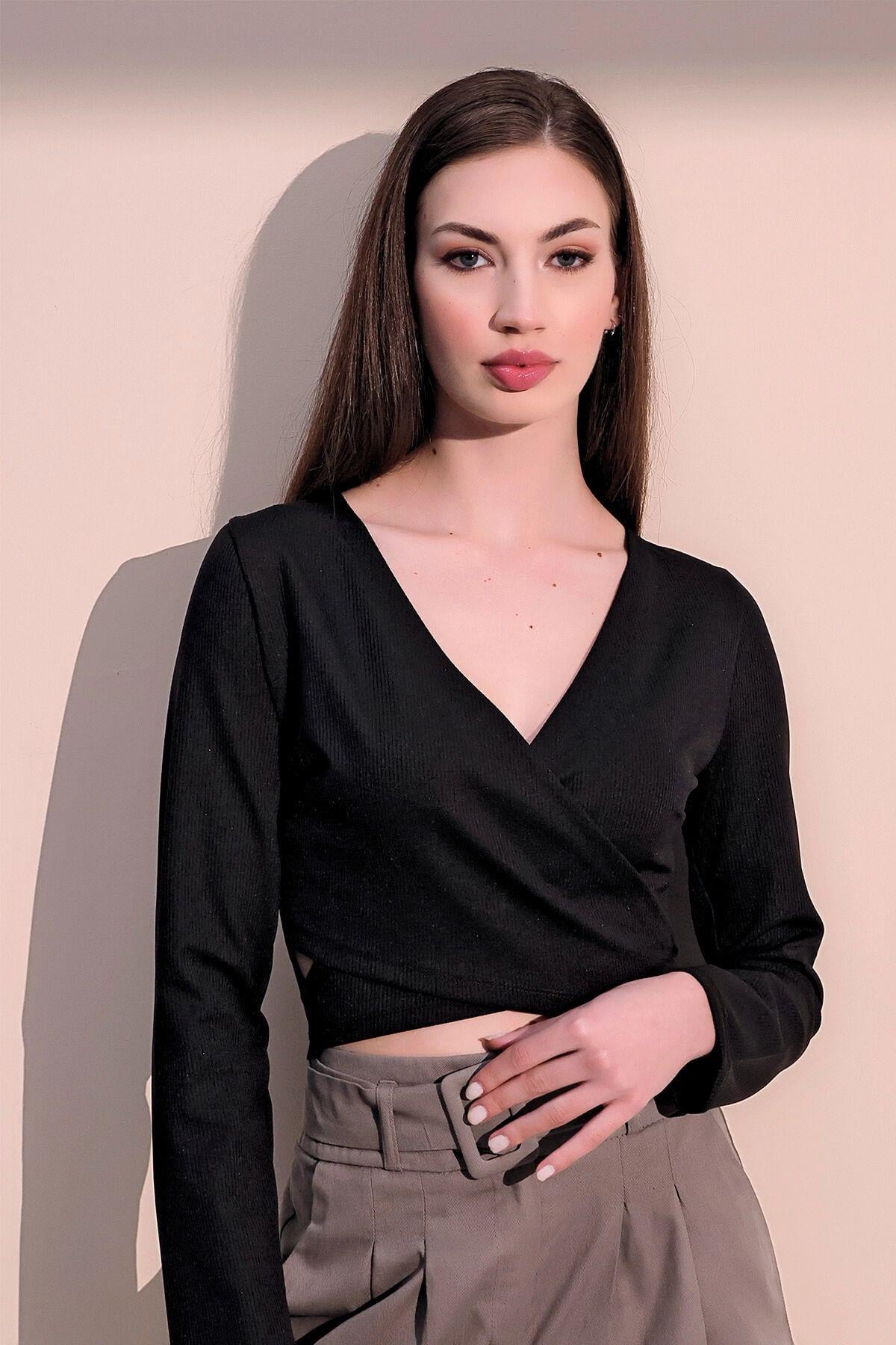 siyah-kaskorse-crop-bluz-3ee9ce.jpg