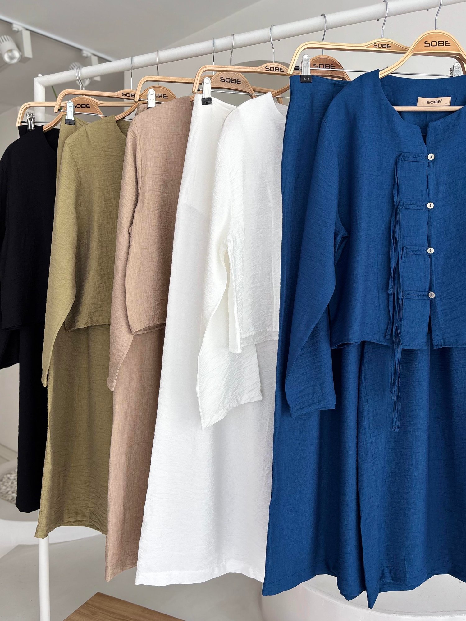 siyah-keten-oversize-ikili-takim-2c-9b1.jpeg