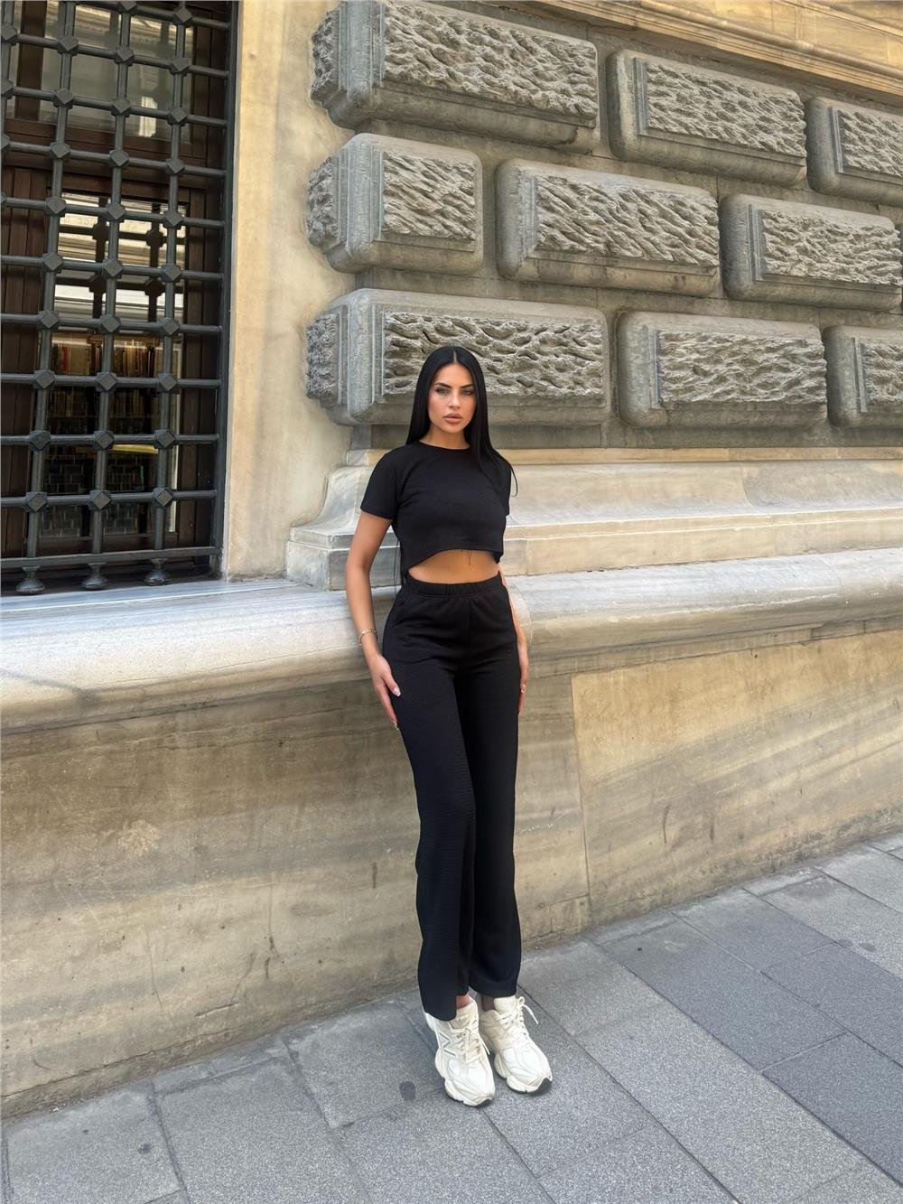 Siyah Modal Polyester Dokulu Bisiklet Yaka Takım