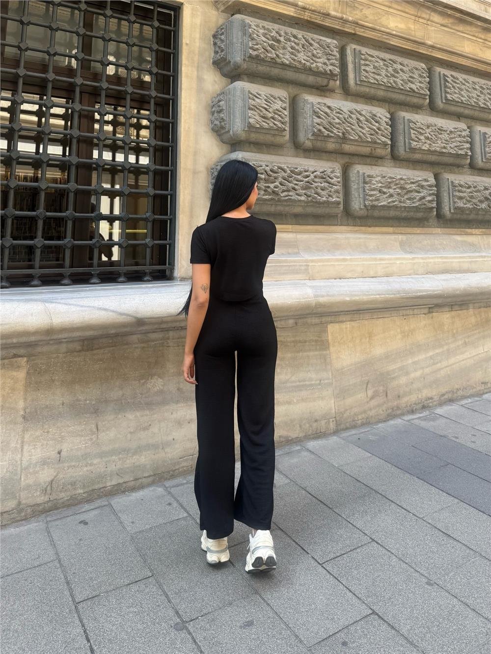 Siyah Modal Polyester Dokulu Bisiklet Yaka Takım