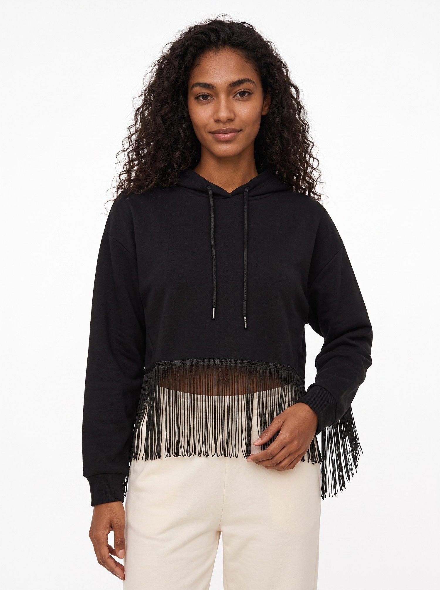 Siyah Saçaklı Kapüşonlu Sweatshirt