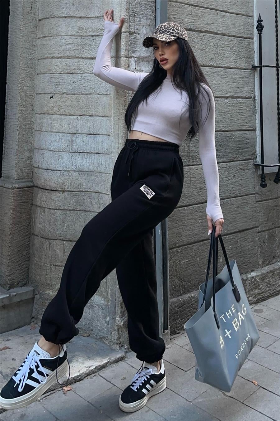 Siyah Şardonlu Bağcıklı Eşofman Altı