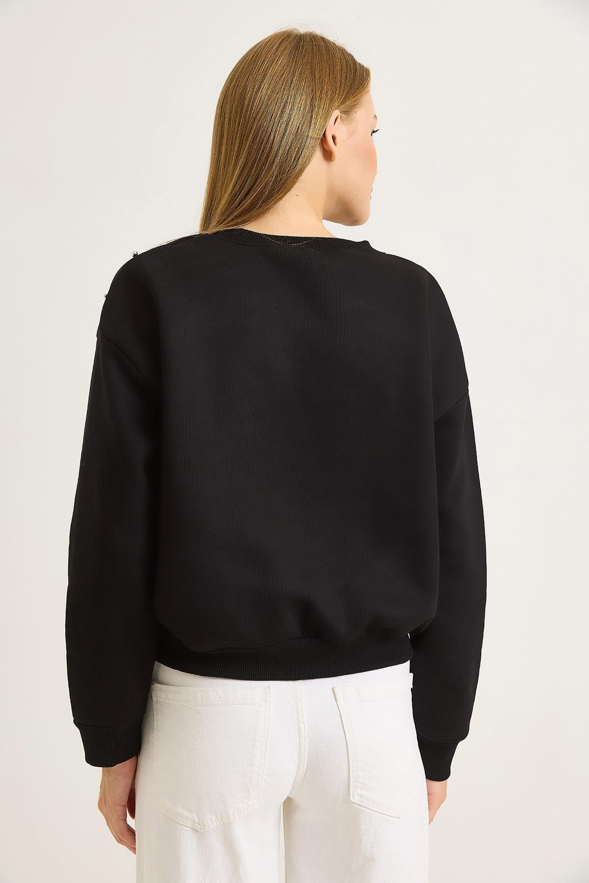 Siyah Taşlı Bisiklet Yaka Sweatshirt