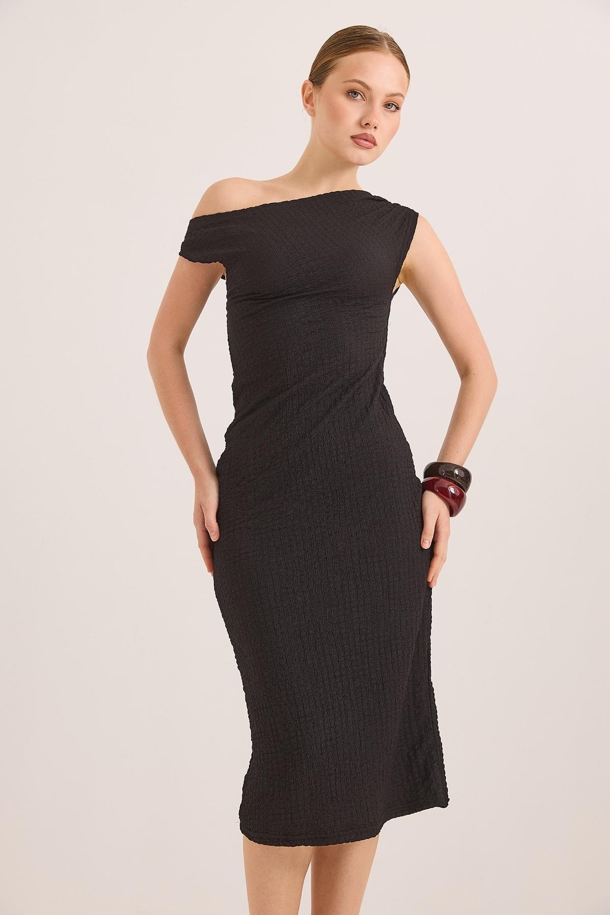 Siyah Tek Omuz Örme Elbise