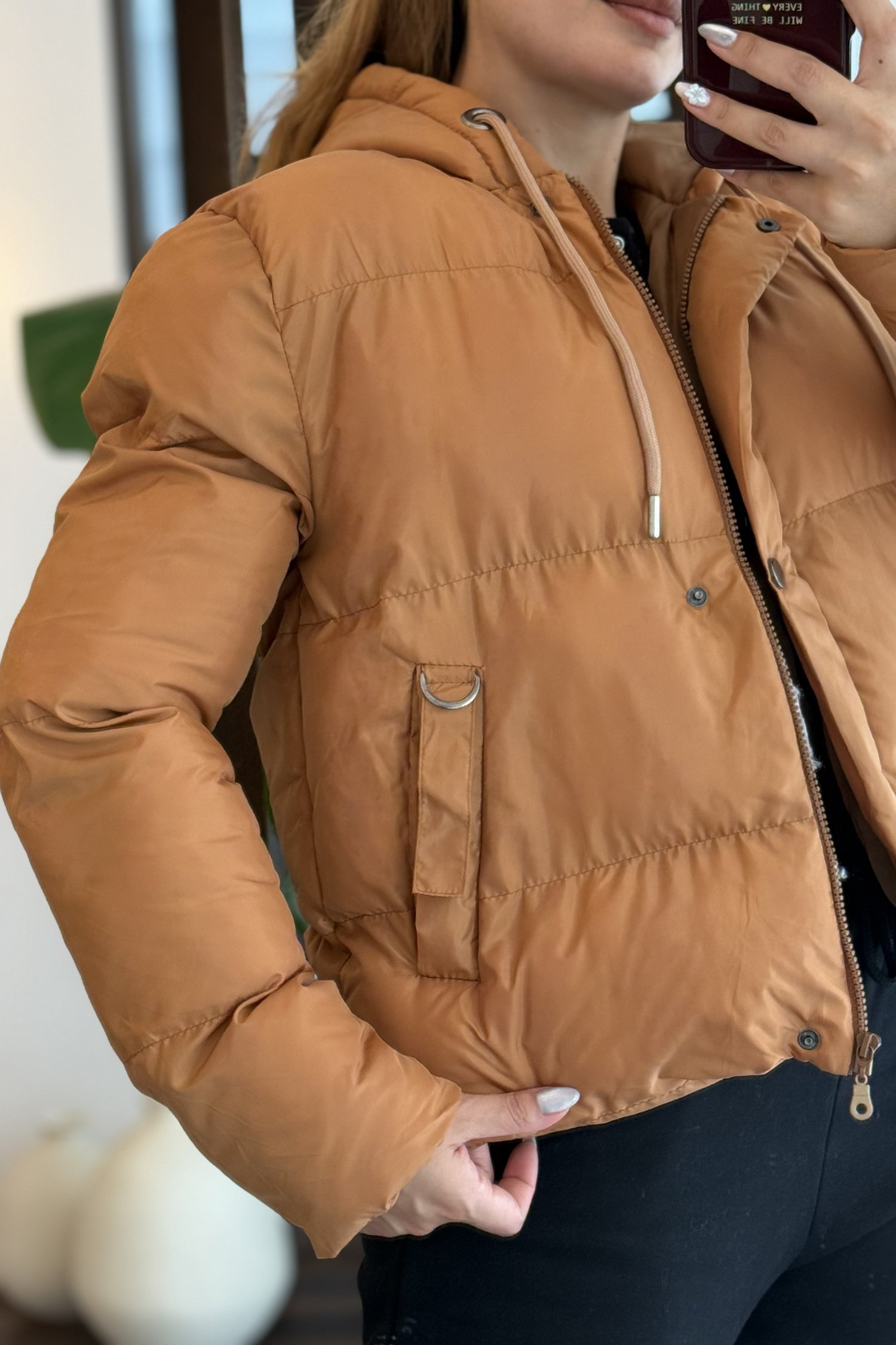 Taba Bağcıklı Kapüşonlu Mont