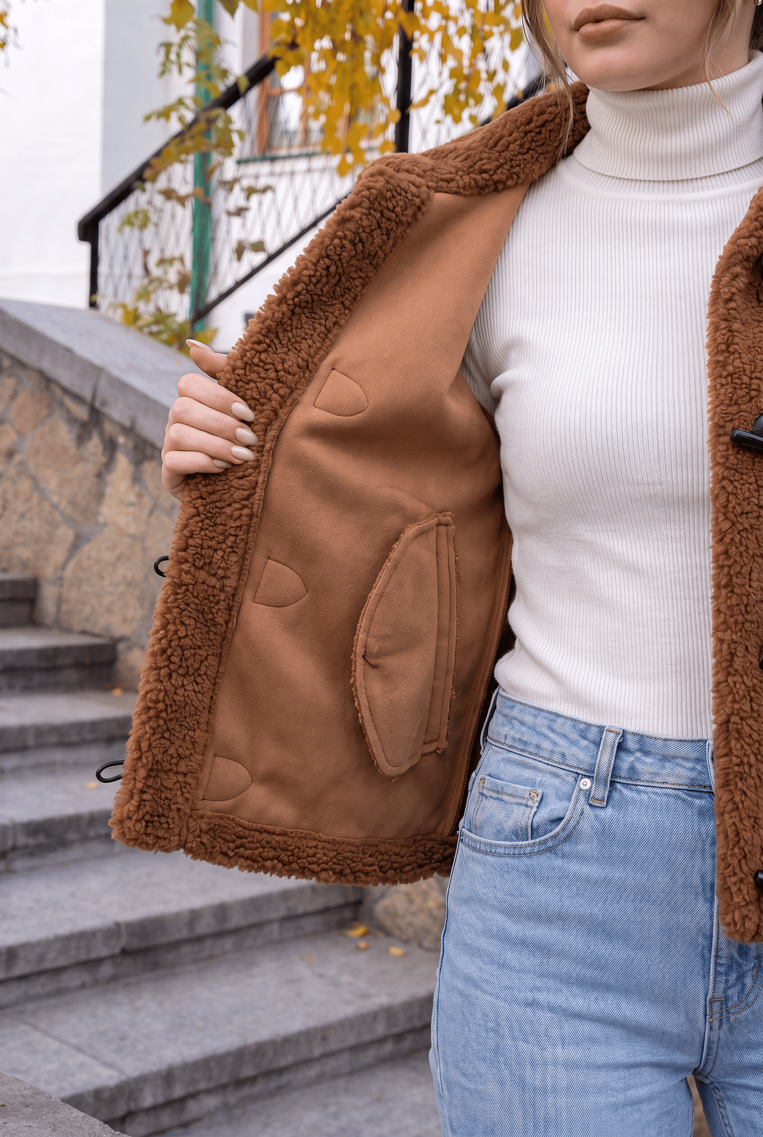 TABA PELUŞ MONT2