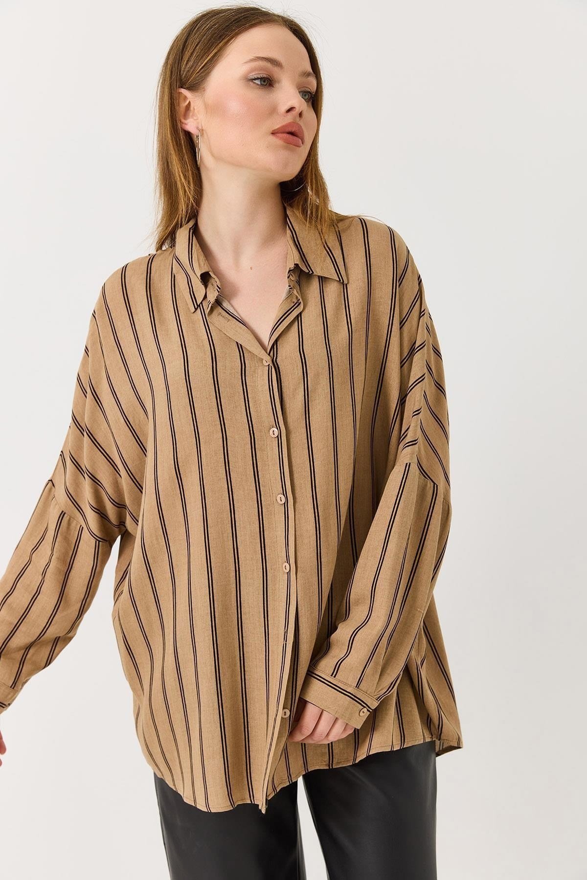 Vizon Çizgili Oversize Gömlek