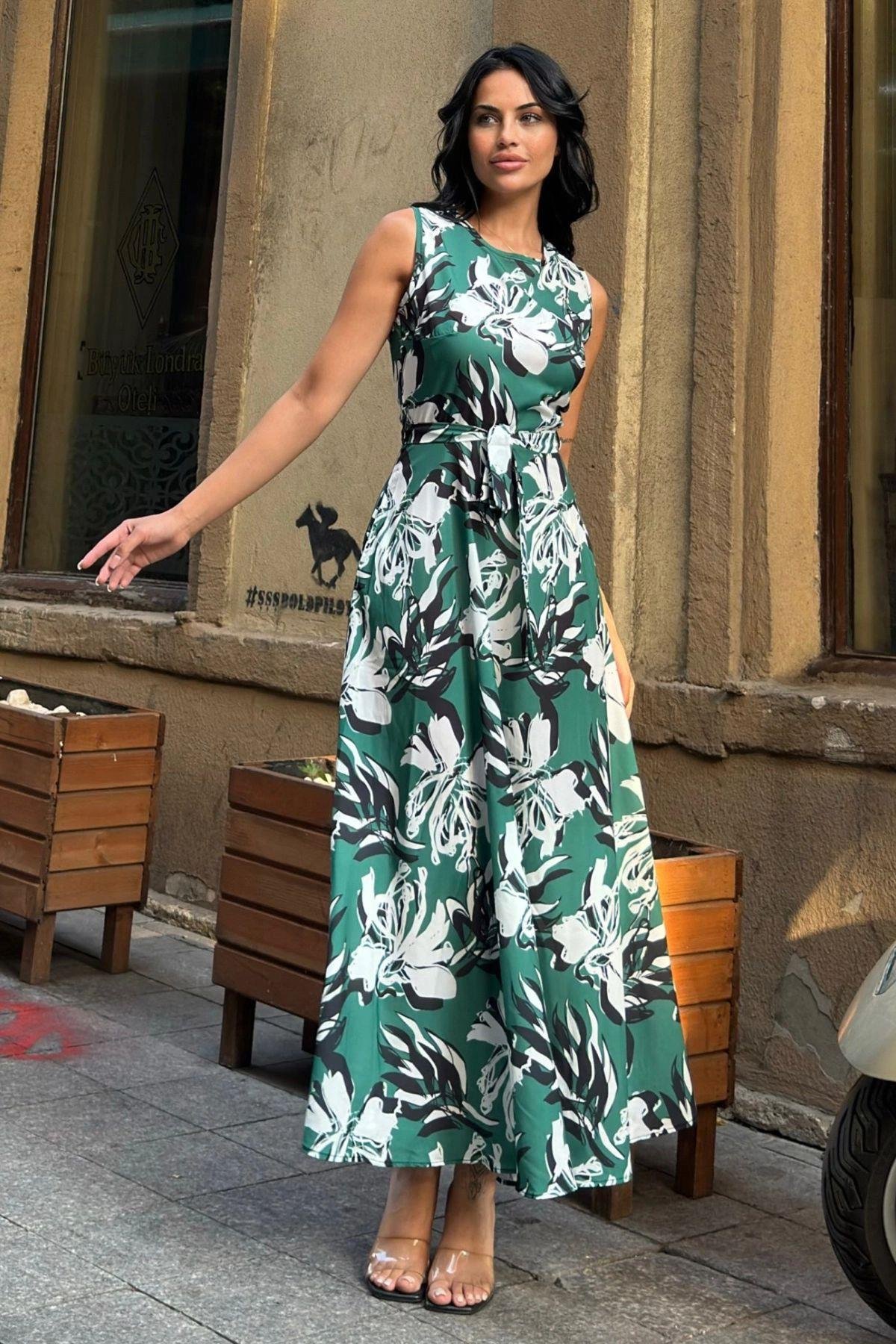 yesil-krep-uzun-elbise-ce0ea8.jpg