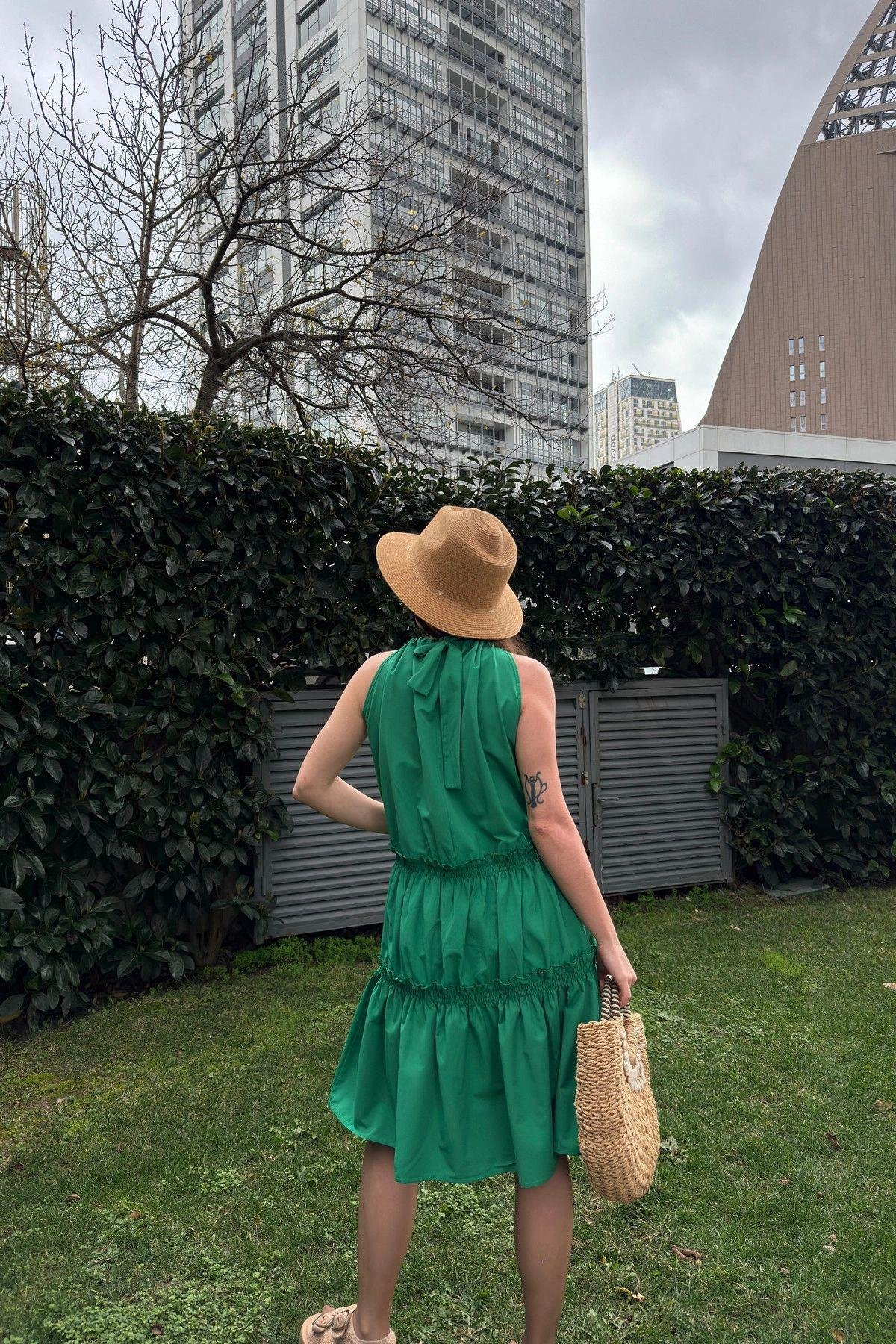 yesil-midi-a-line-elbise-112c7b.jpg