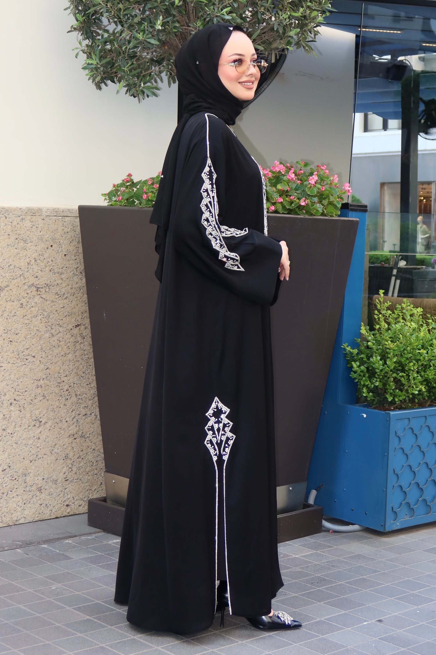 ANAŞİD ABAYA