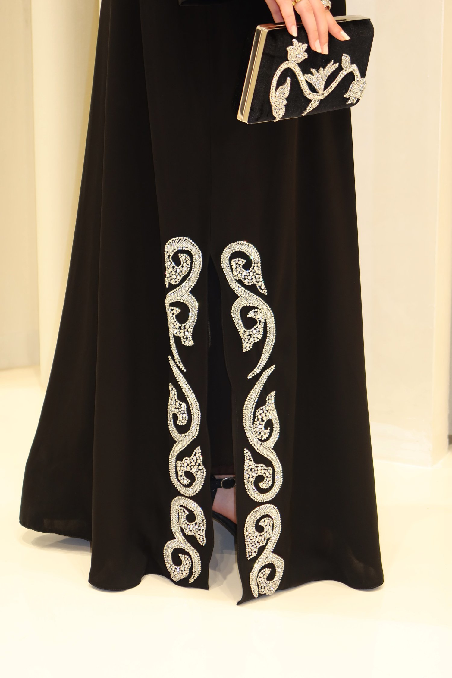 AYSU ABAYA