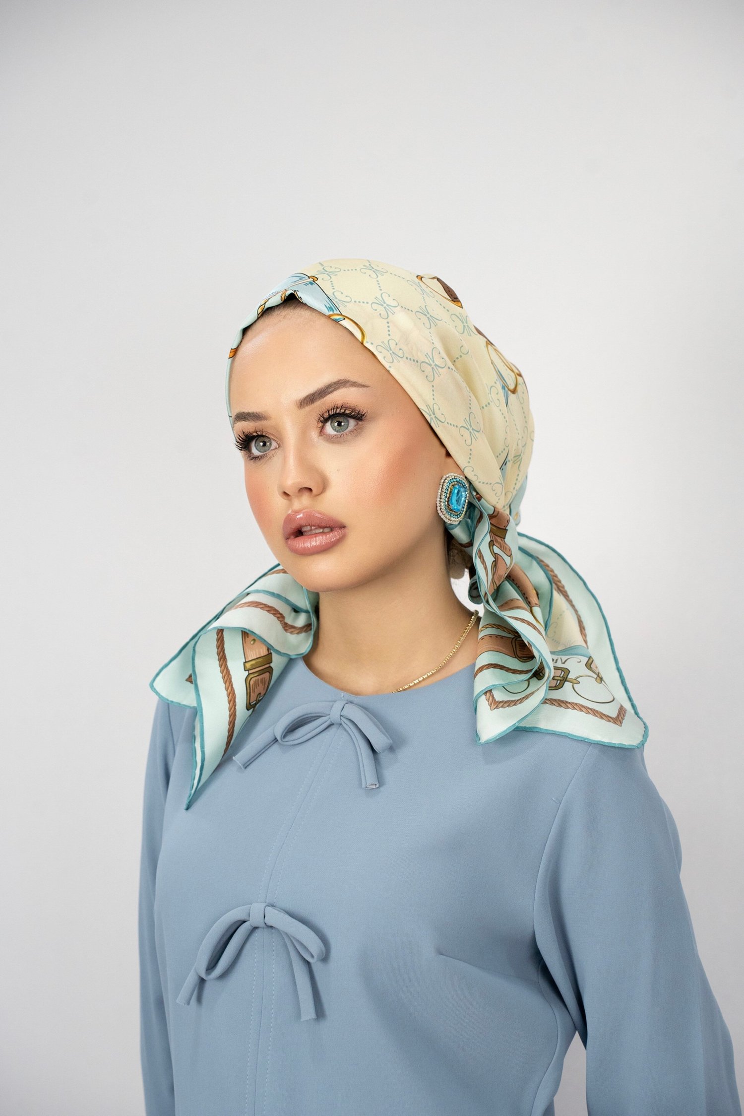 BIANCA MAVİ-KAHVE TİVİL İPEK EŞARP 90x90