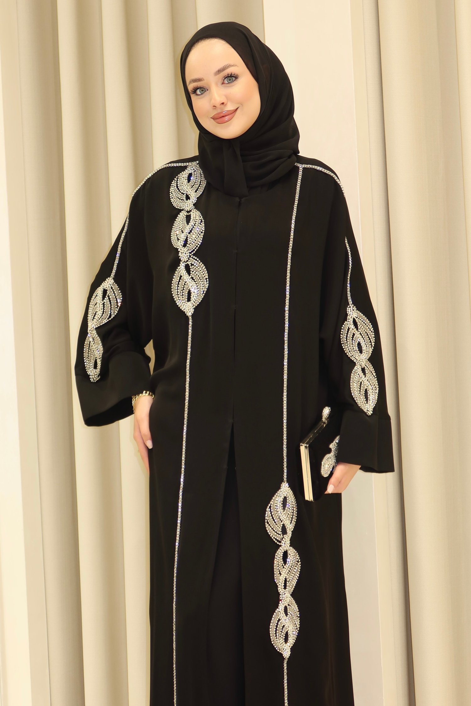 BOOTE ABAYA