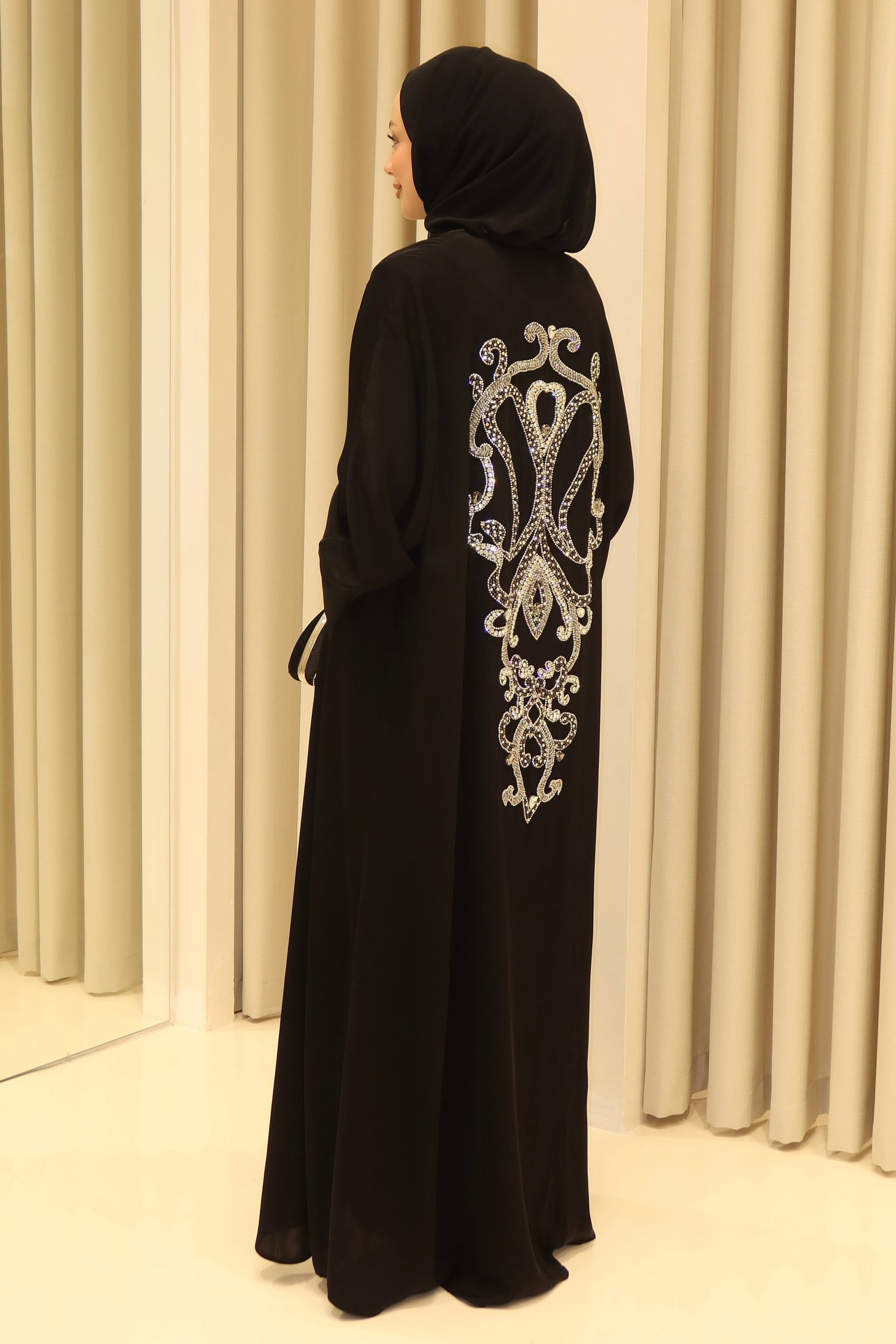 ÇEŞMİNEVAZ ABAYA