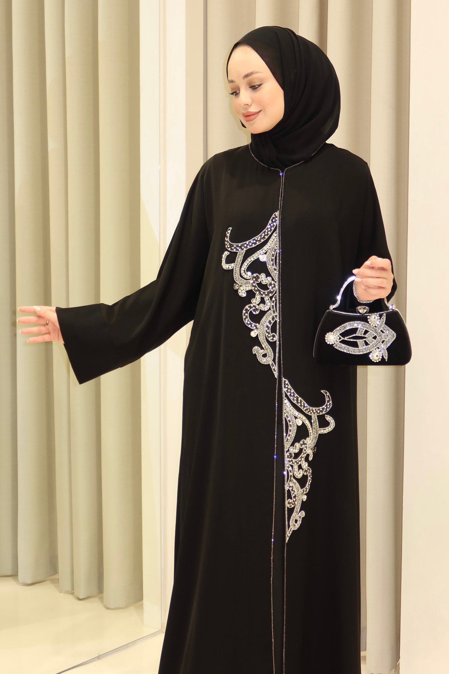 ÇEŞMİNEVAZ ABAYA