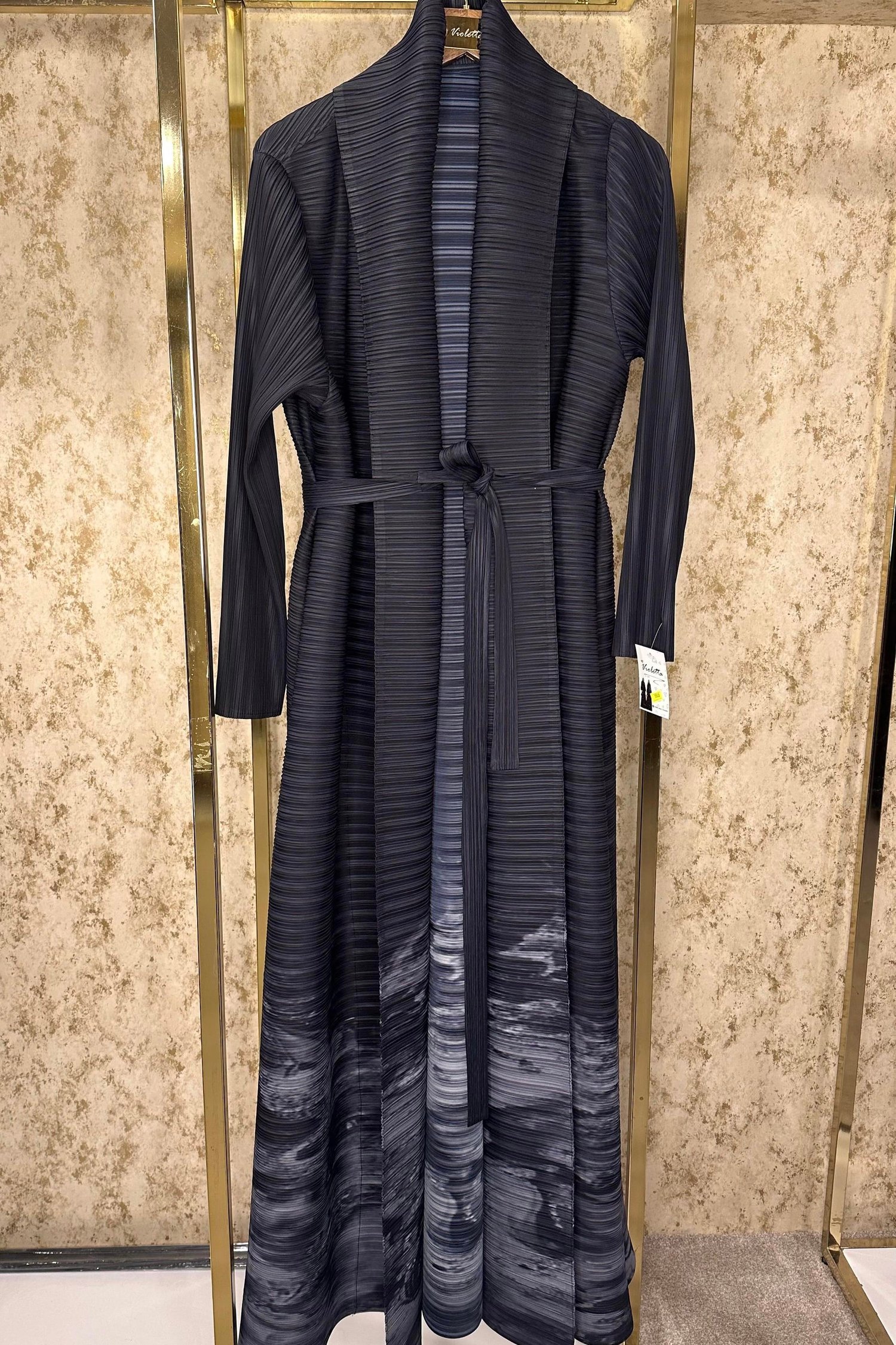 DUBAİ PILISE ABAYA