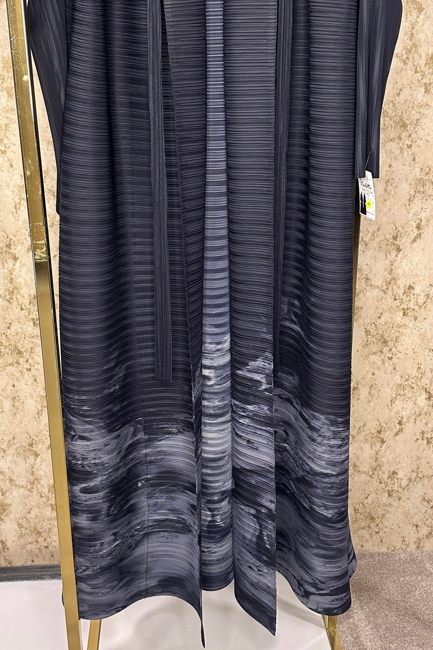 DUBAİ PILISE ABAYA