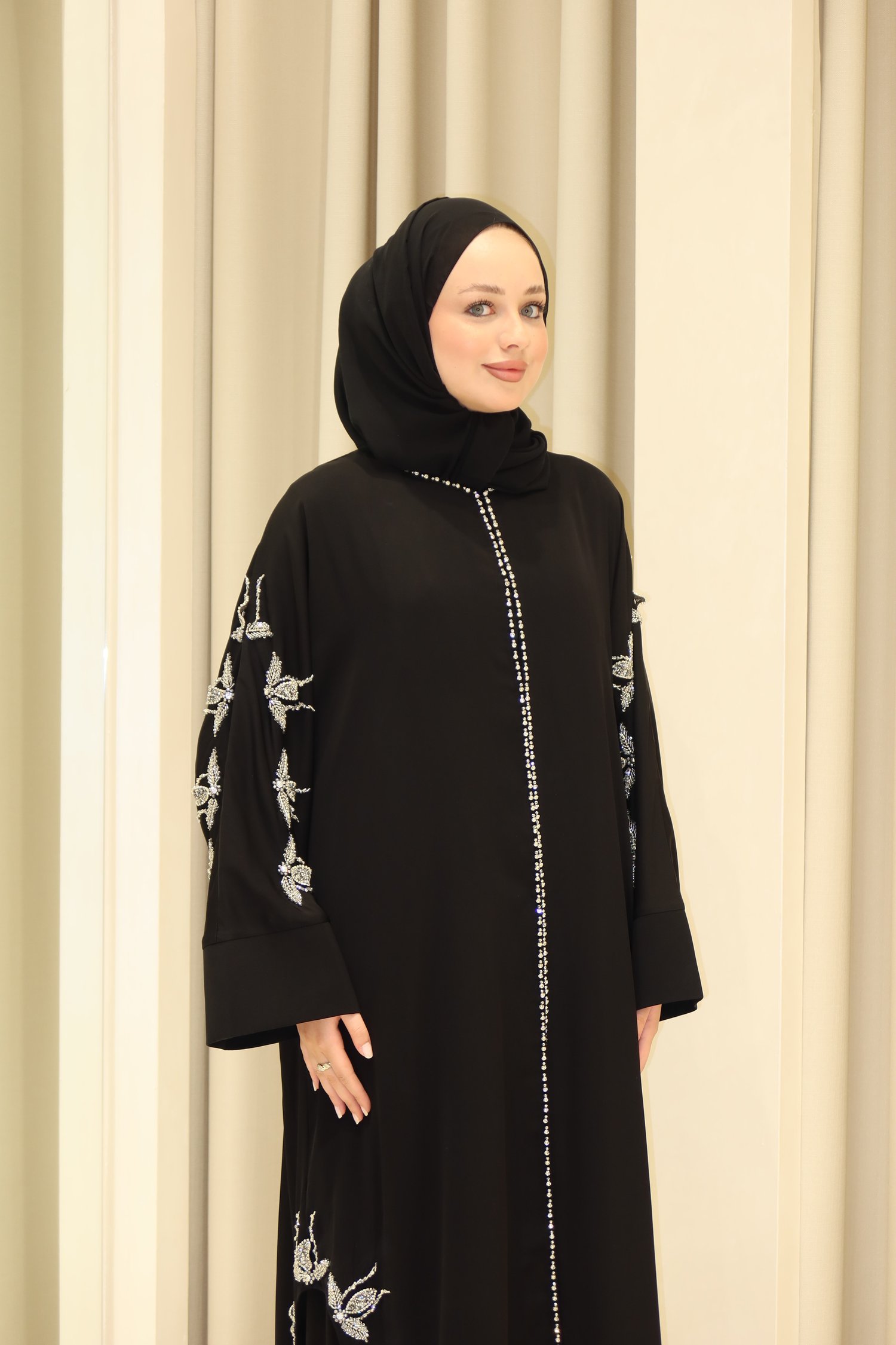 FERANEK ABAYA