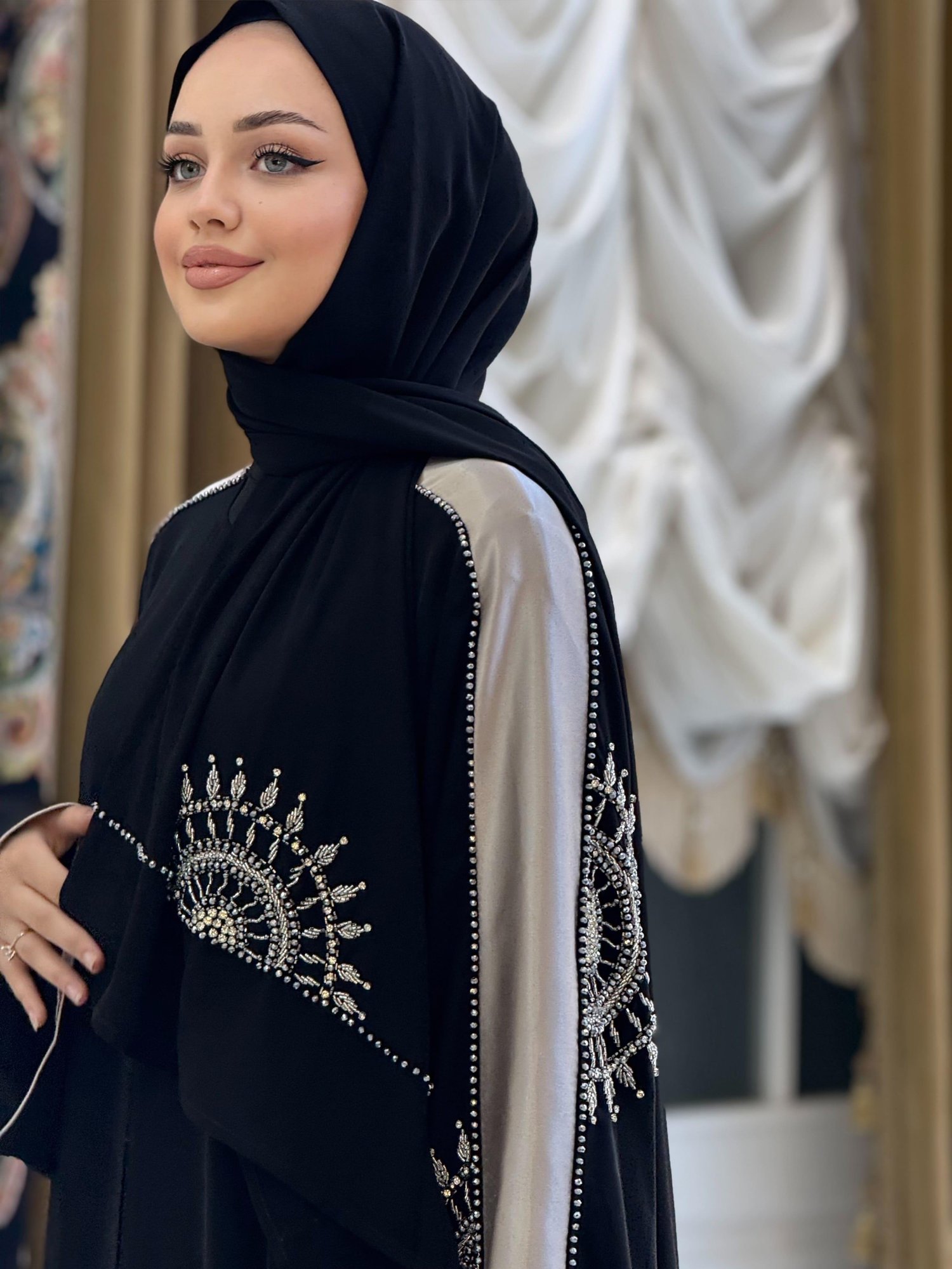 Güneş Abaya
